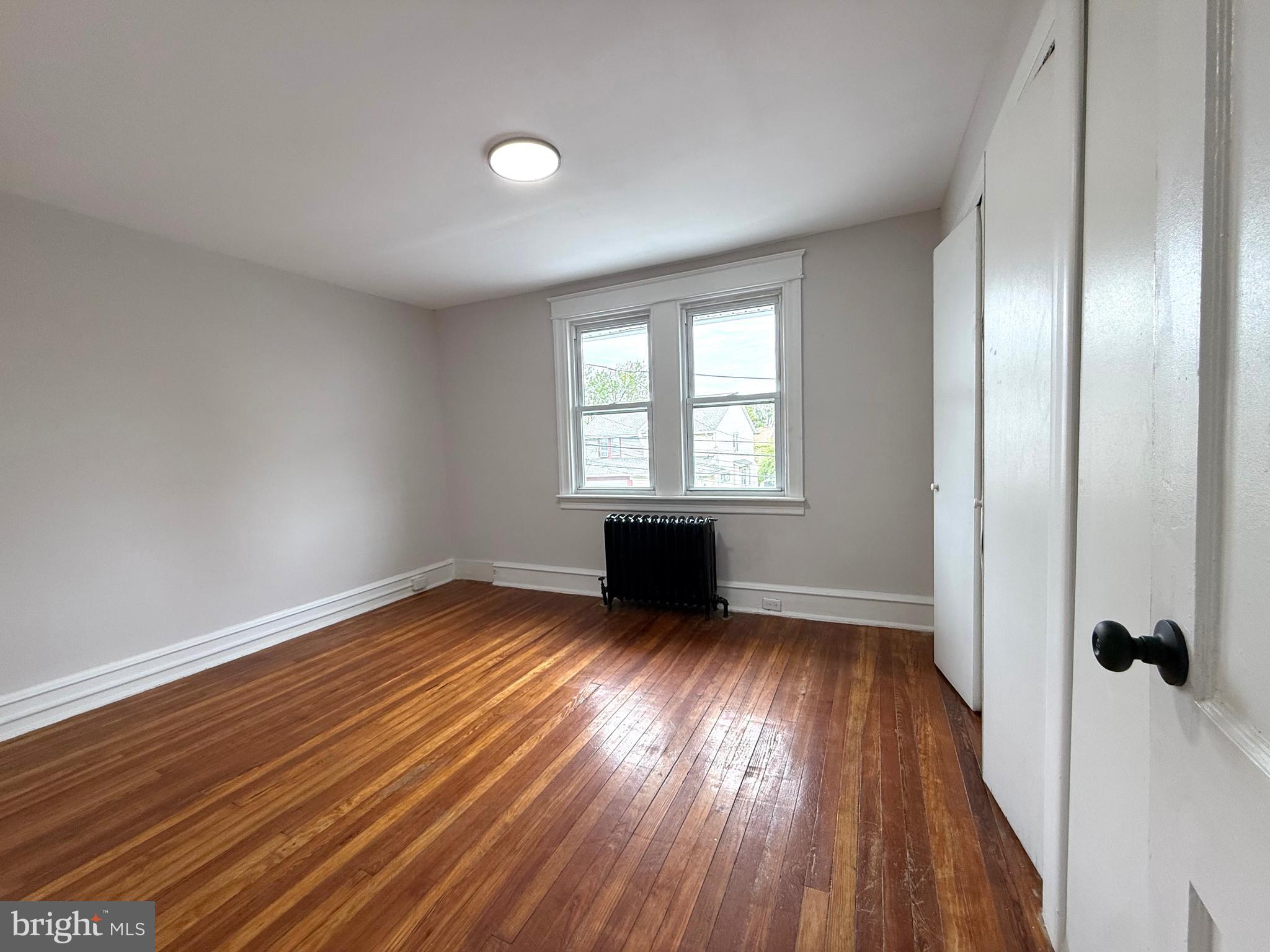 YEADON - Residential