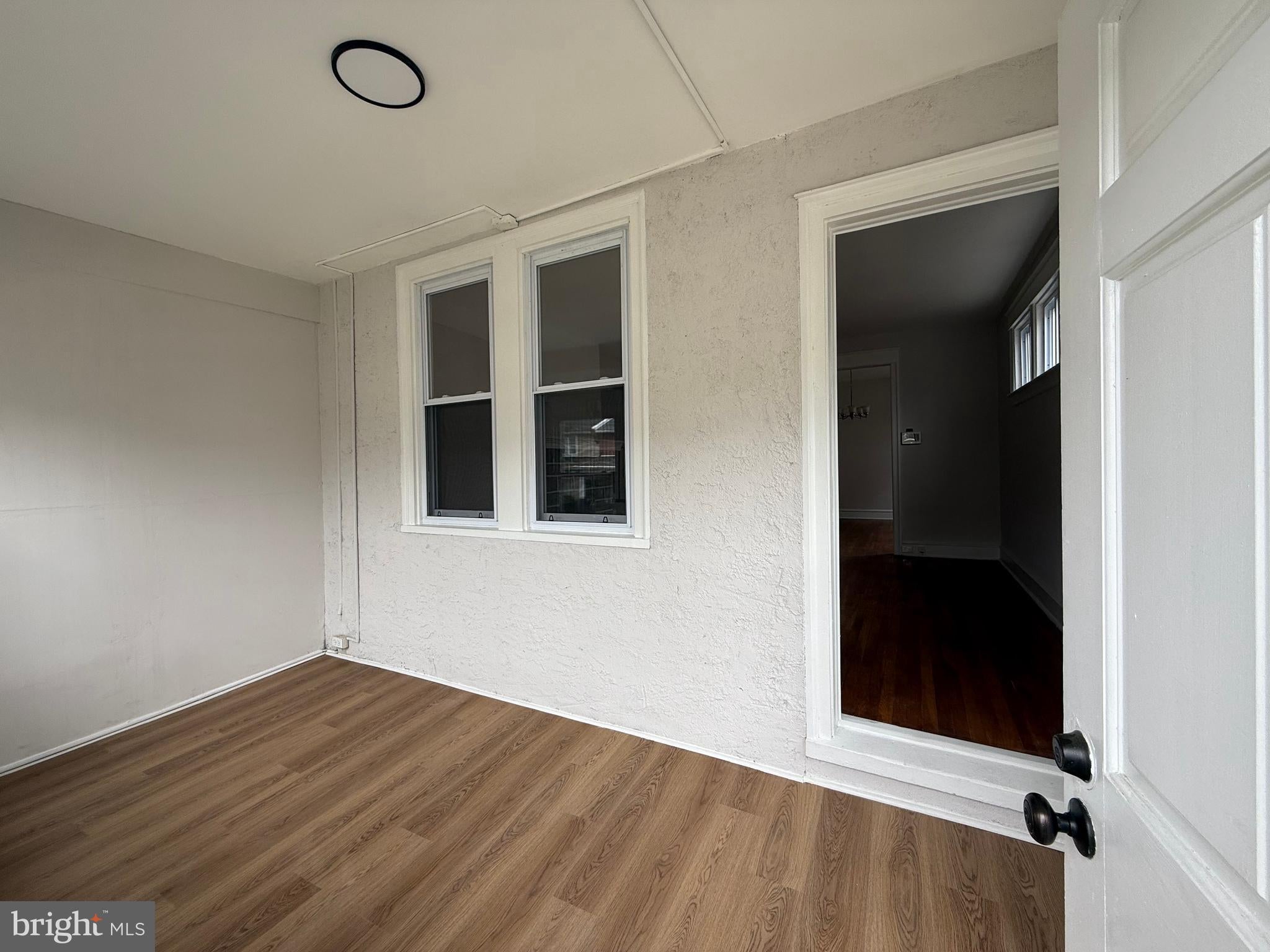 YEADON - Residential