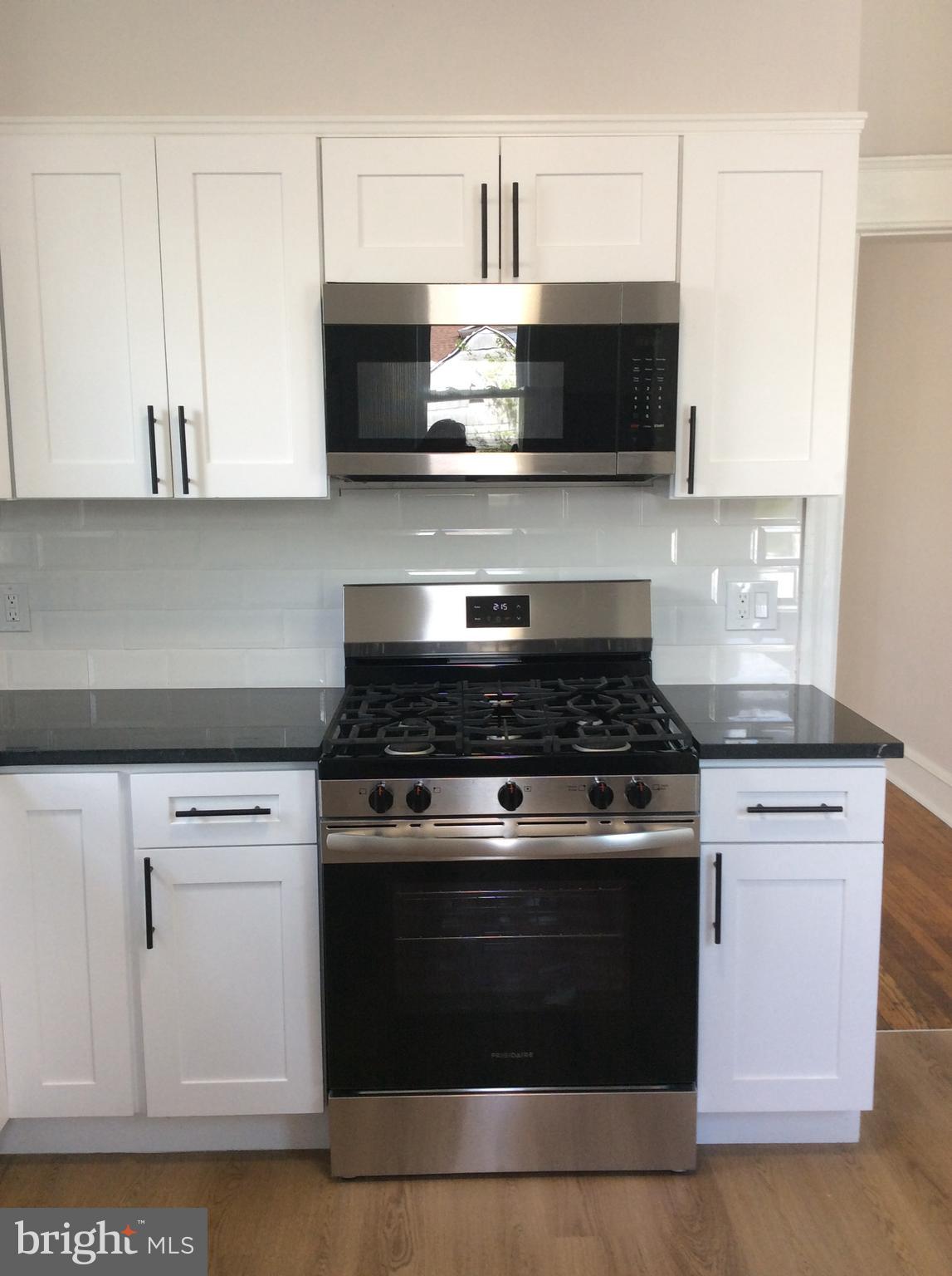 YEADON - Residential