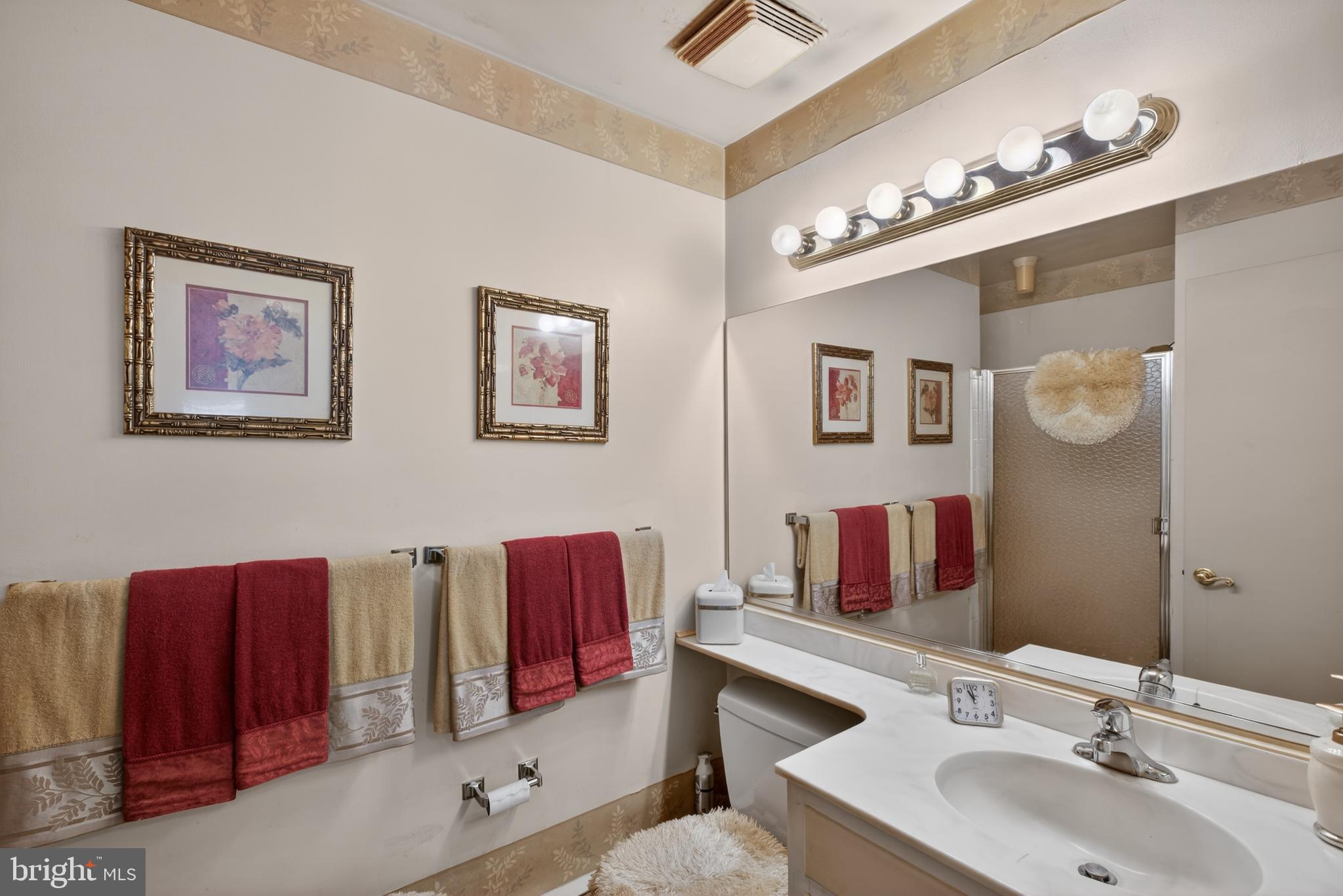 CLIFTON - Residential