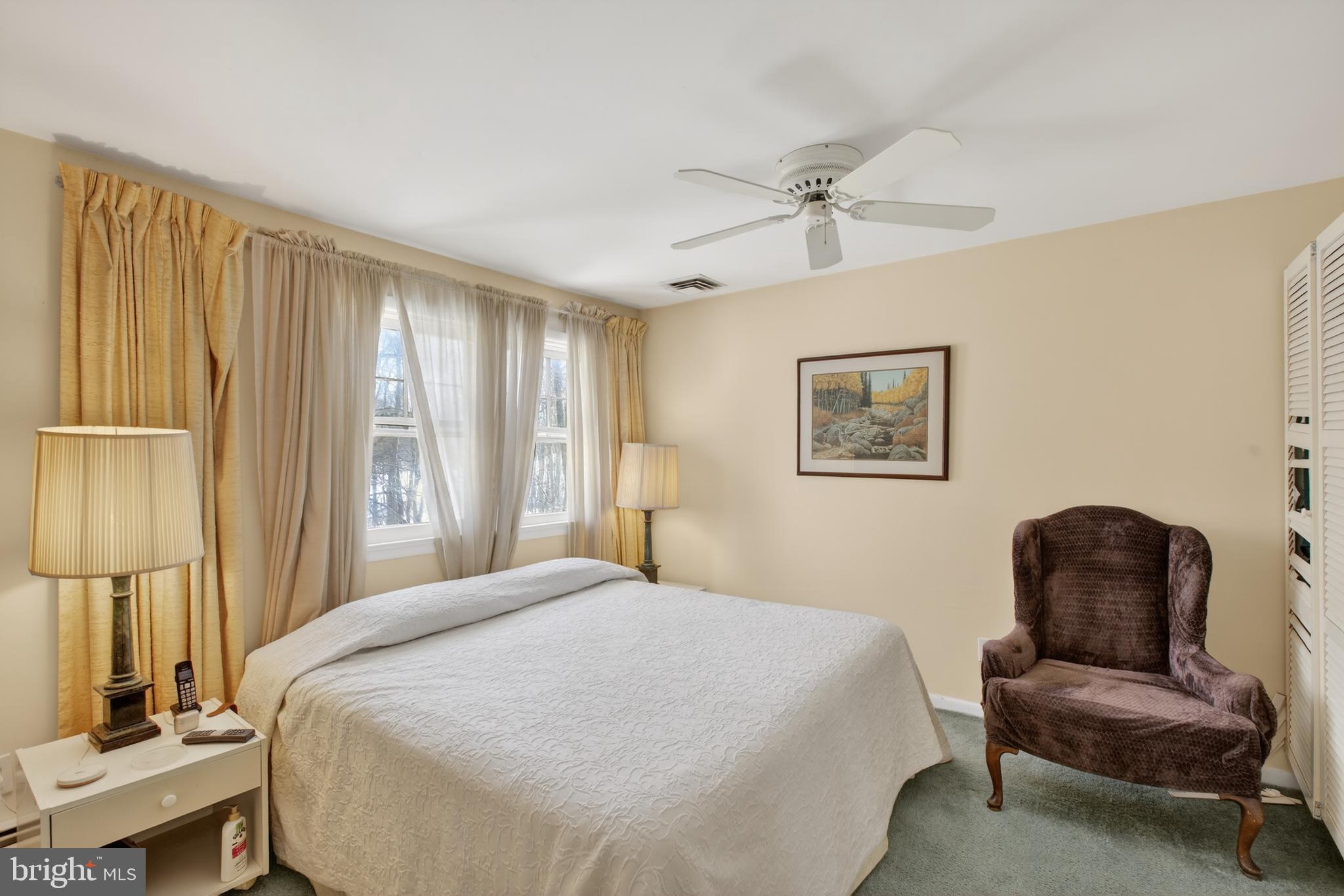 CLIFTON - Residential