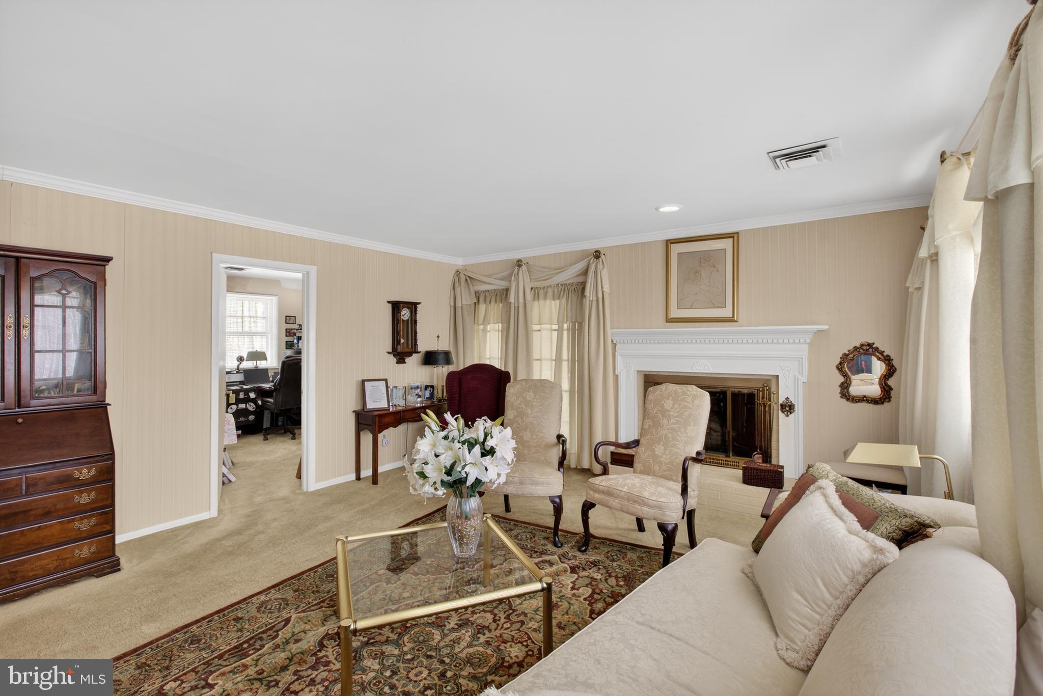 CLIFTON - Residential