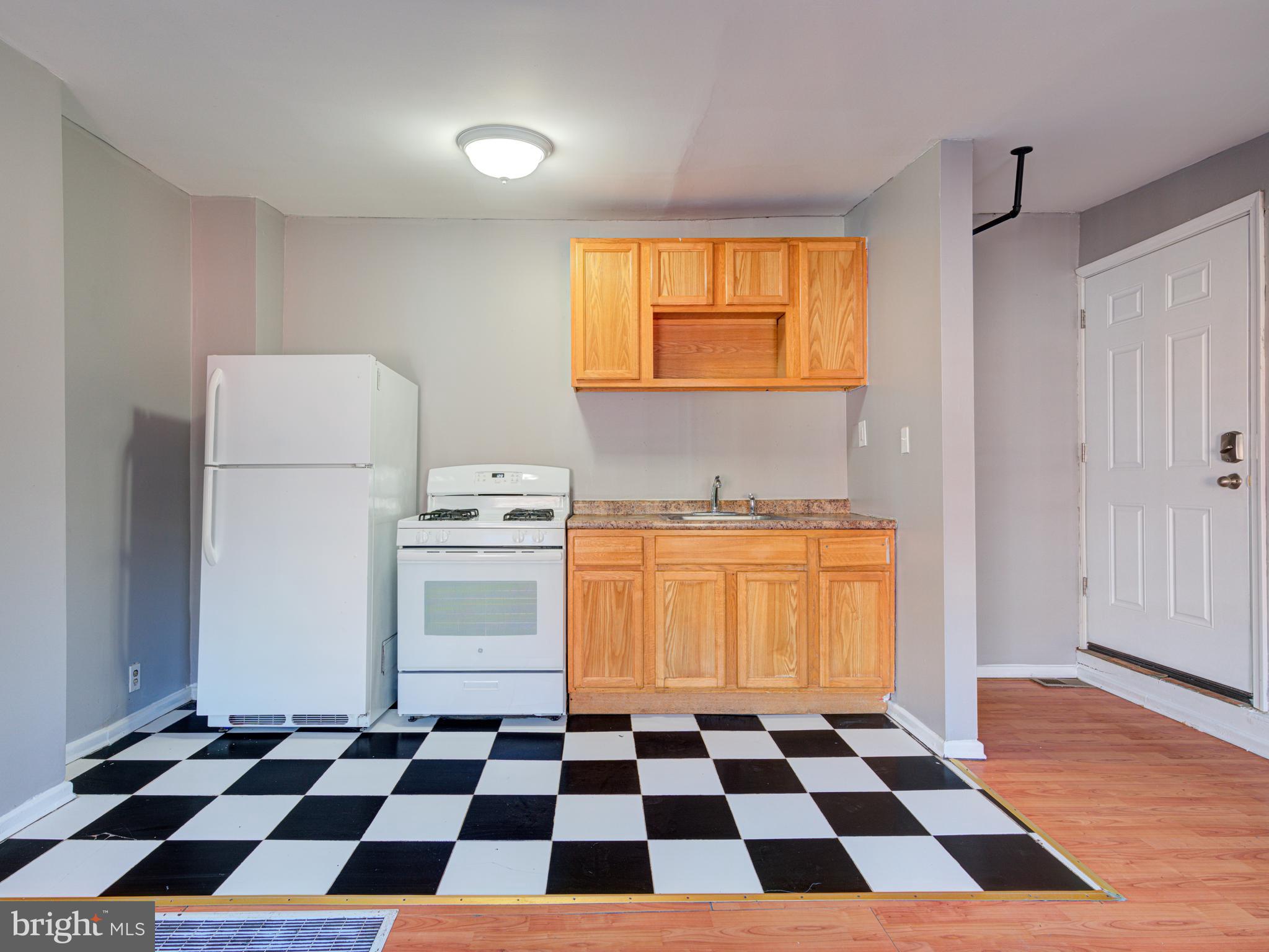 FISHTOWN - Residential Lease