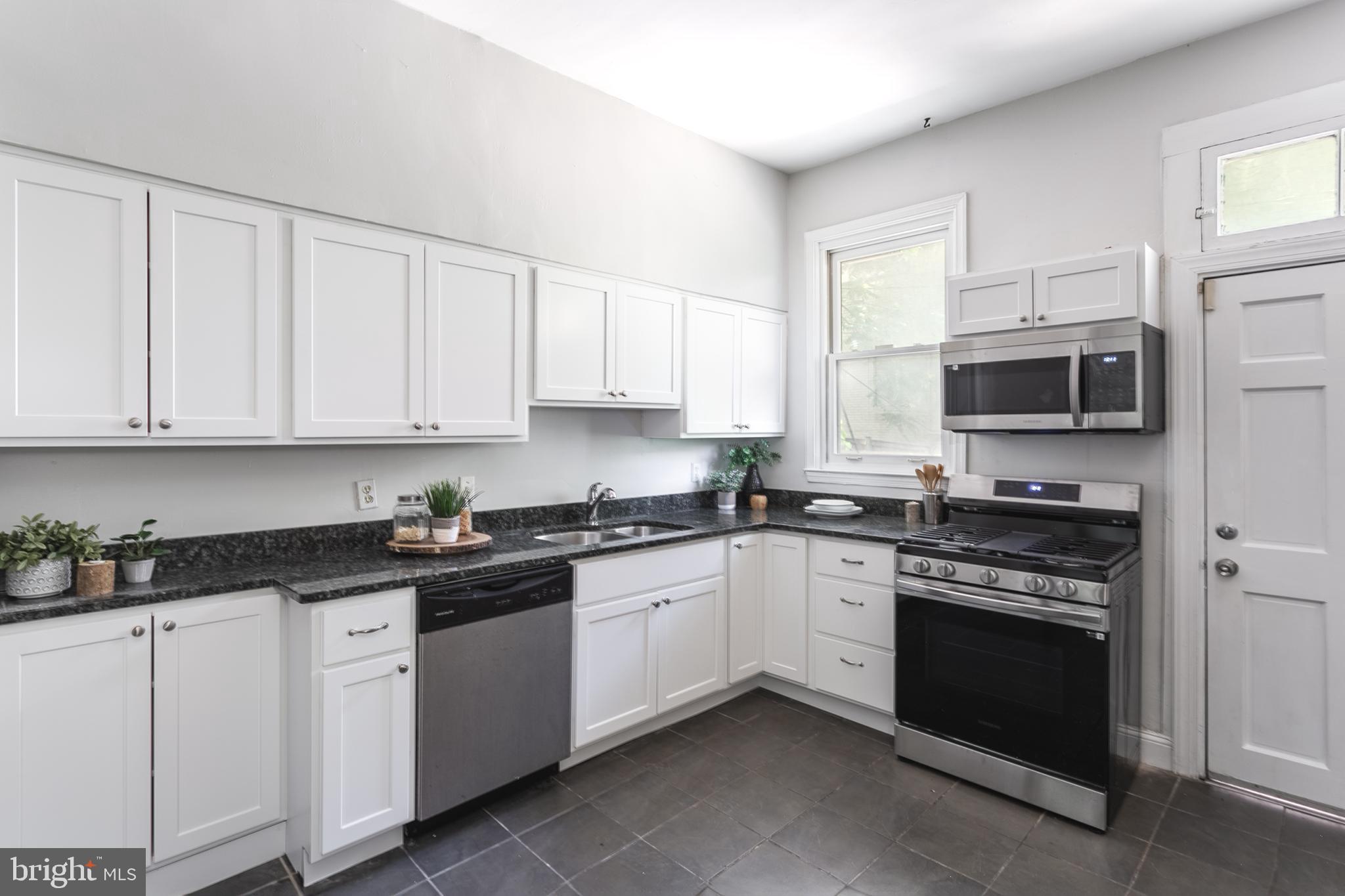 MOUNT VERNON - Residential