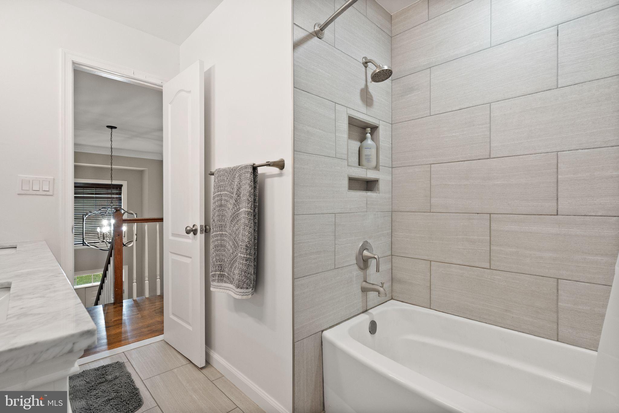 BEAR CREEK - Residential