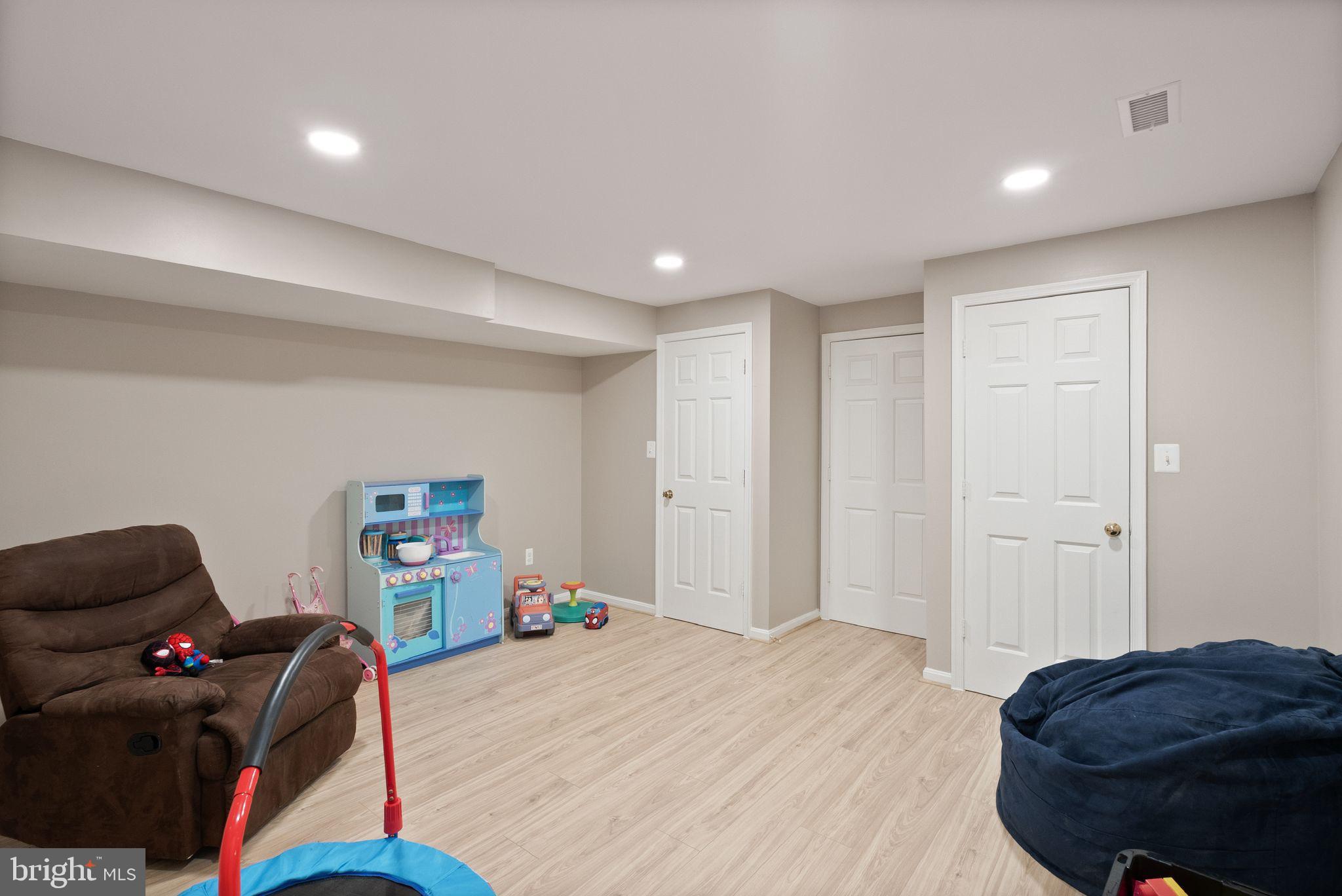 BEAR CREEK - Residential