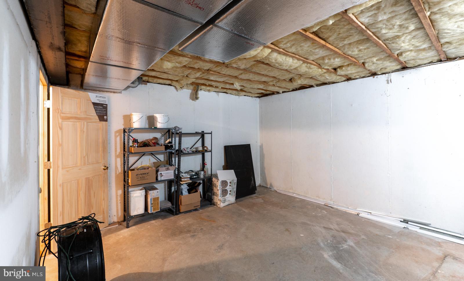 WINDING CREEK ESTS - Residential