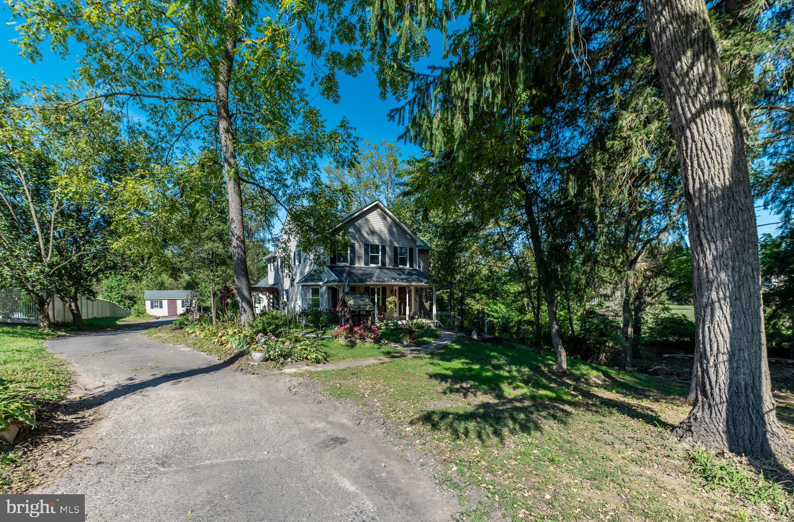35 WINDING CREEK DRIVE