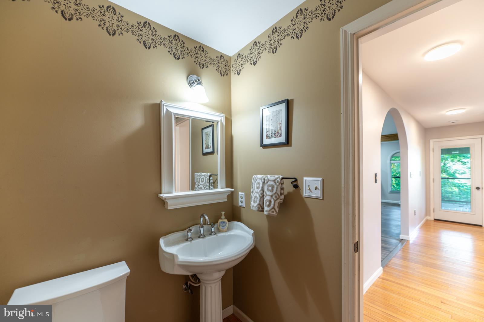 WINDING CREEK ESTS - Residential