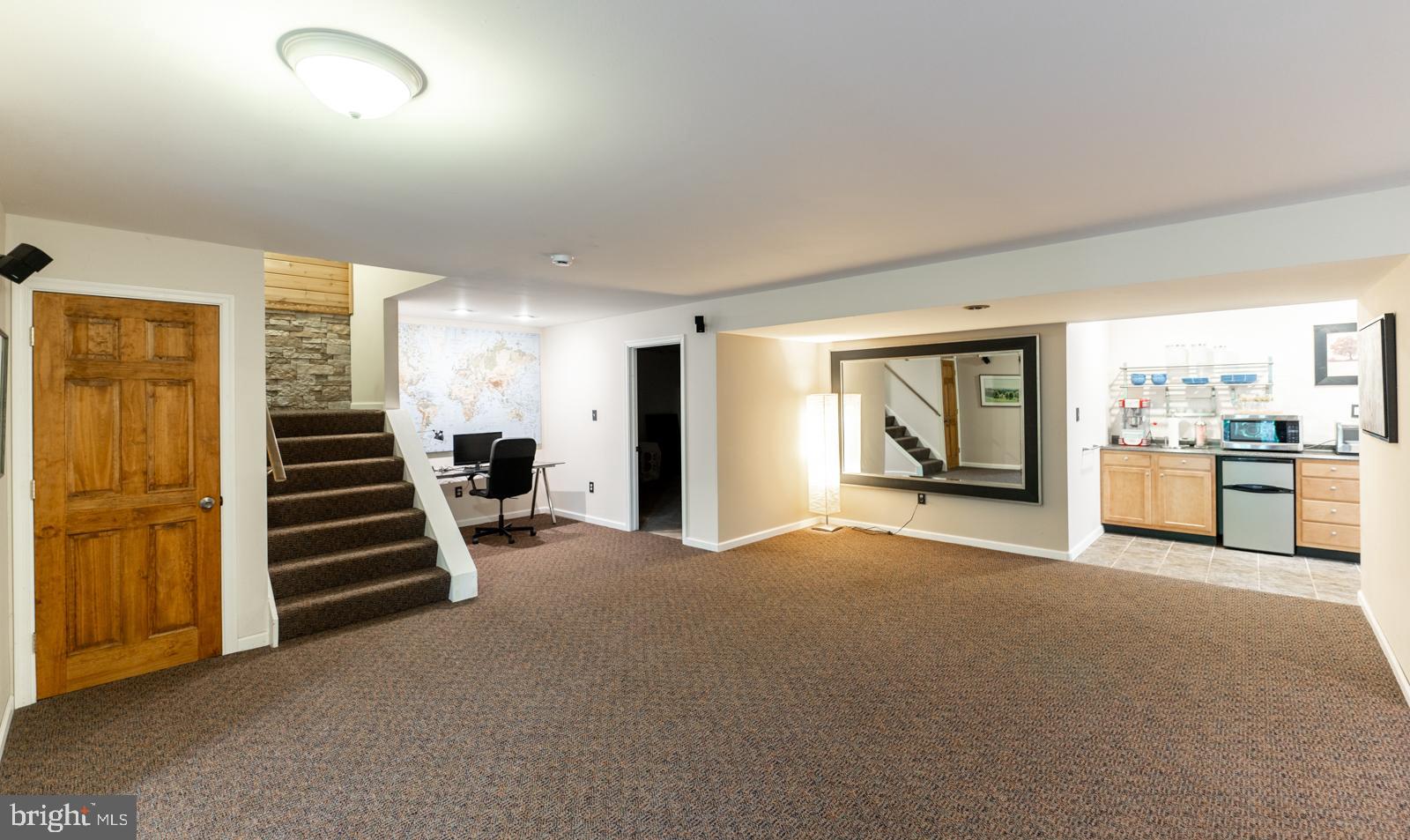 WINDING CREEK ESTS - Residential