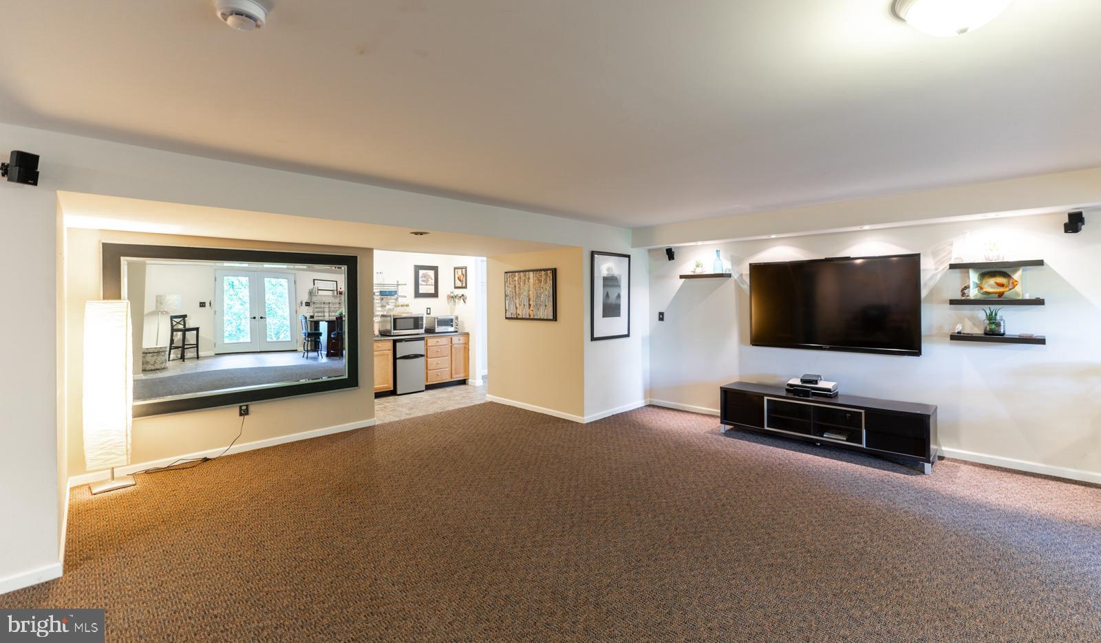 WINDING CREEK ESTS - Residential