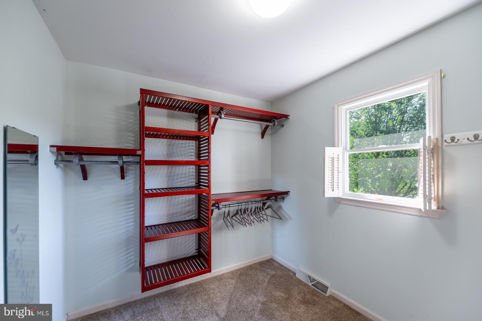 WINDING CREEK ESTS - Residential