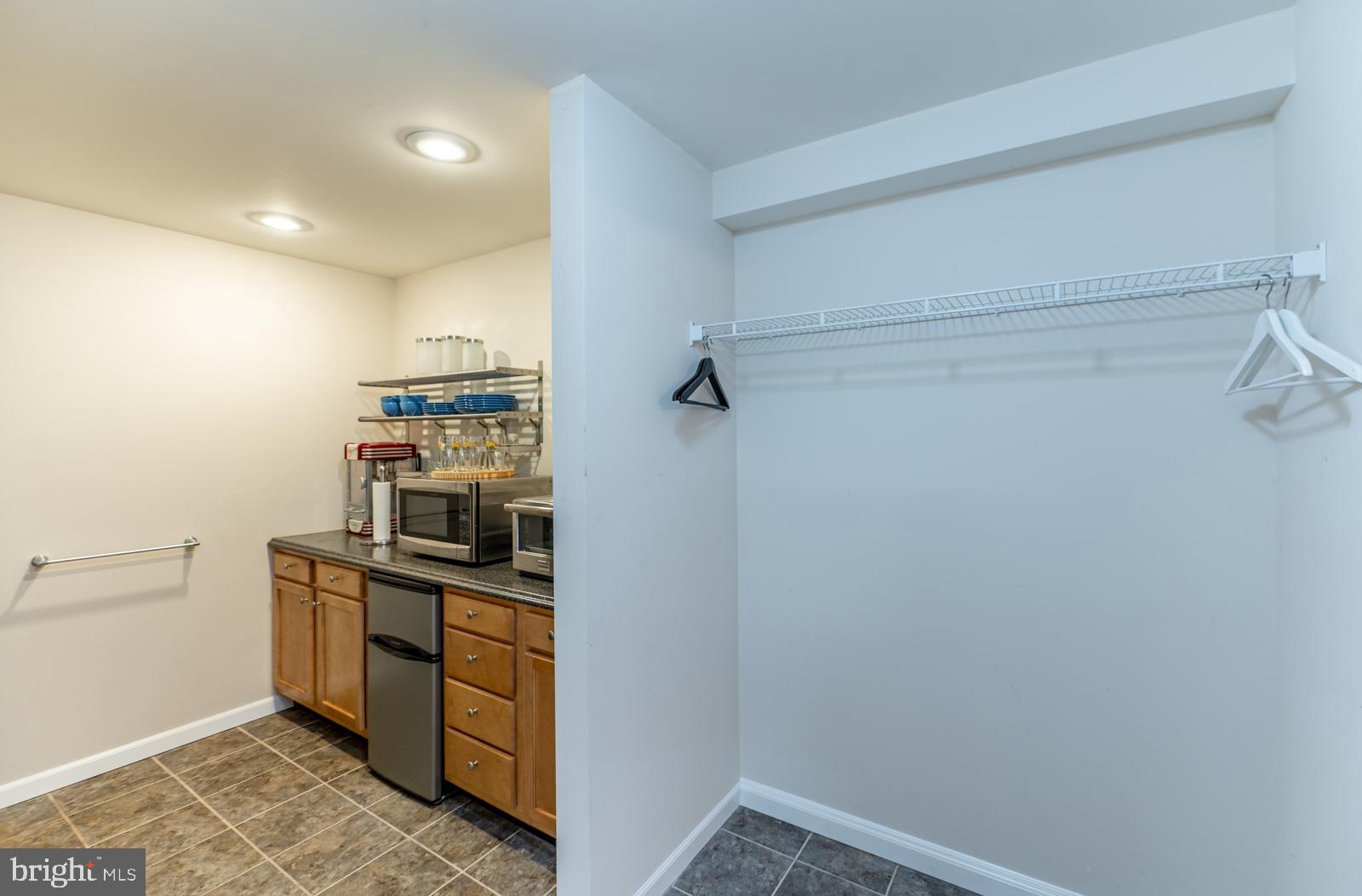 WINDING CREEK ESTS - Residential