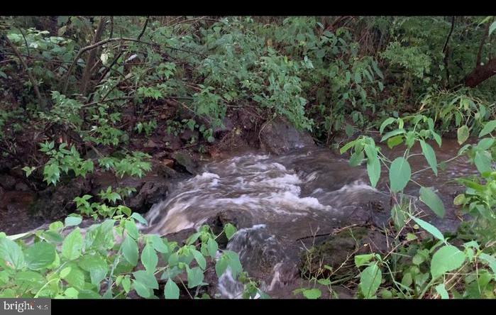 WINDING CREEK ESTS - Residential