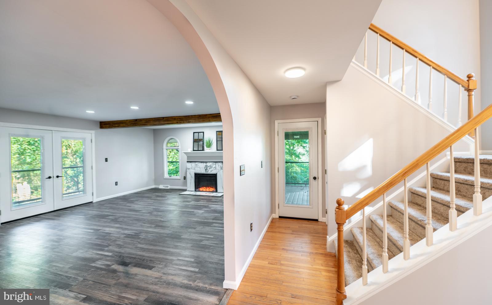 WINDING CREEK ESTS - Residential