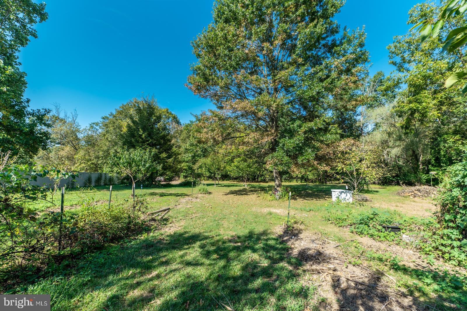 WINDING CREEK ESTS - Residential