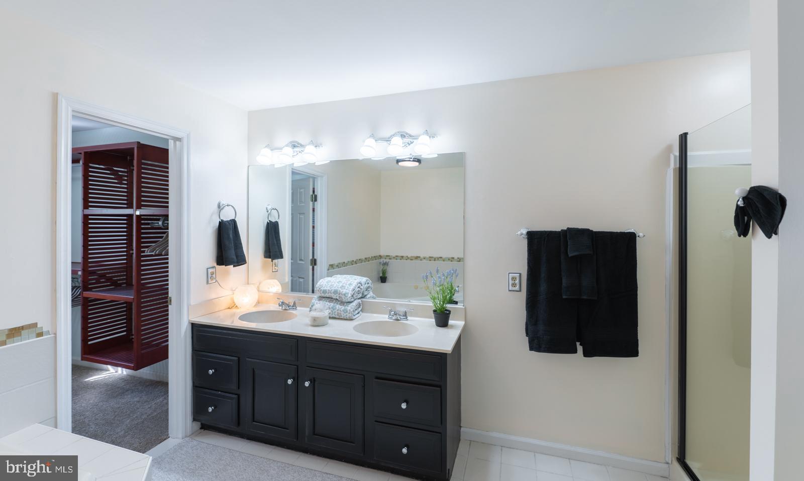 WINDING CREEK ESTS - Residential