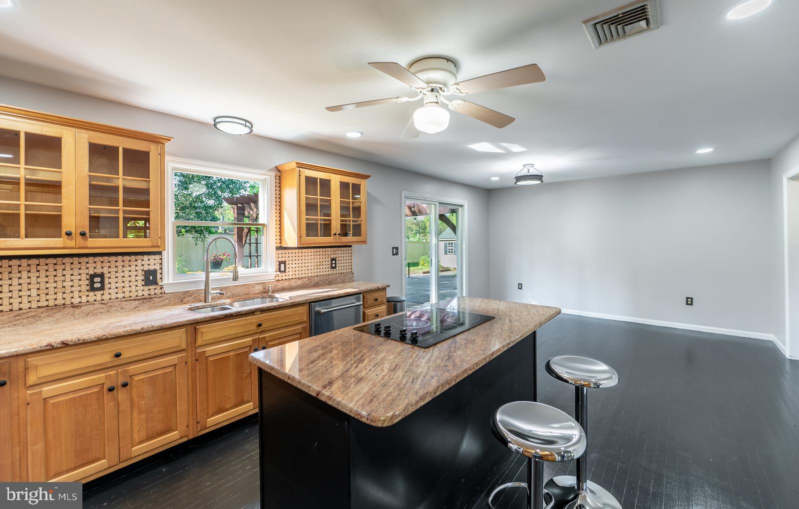 WINDING CREEK ESTS - Residential