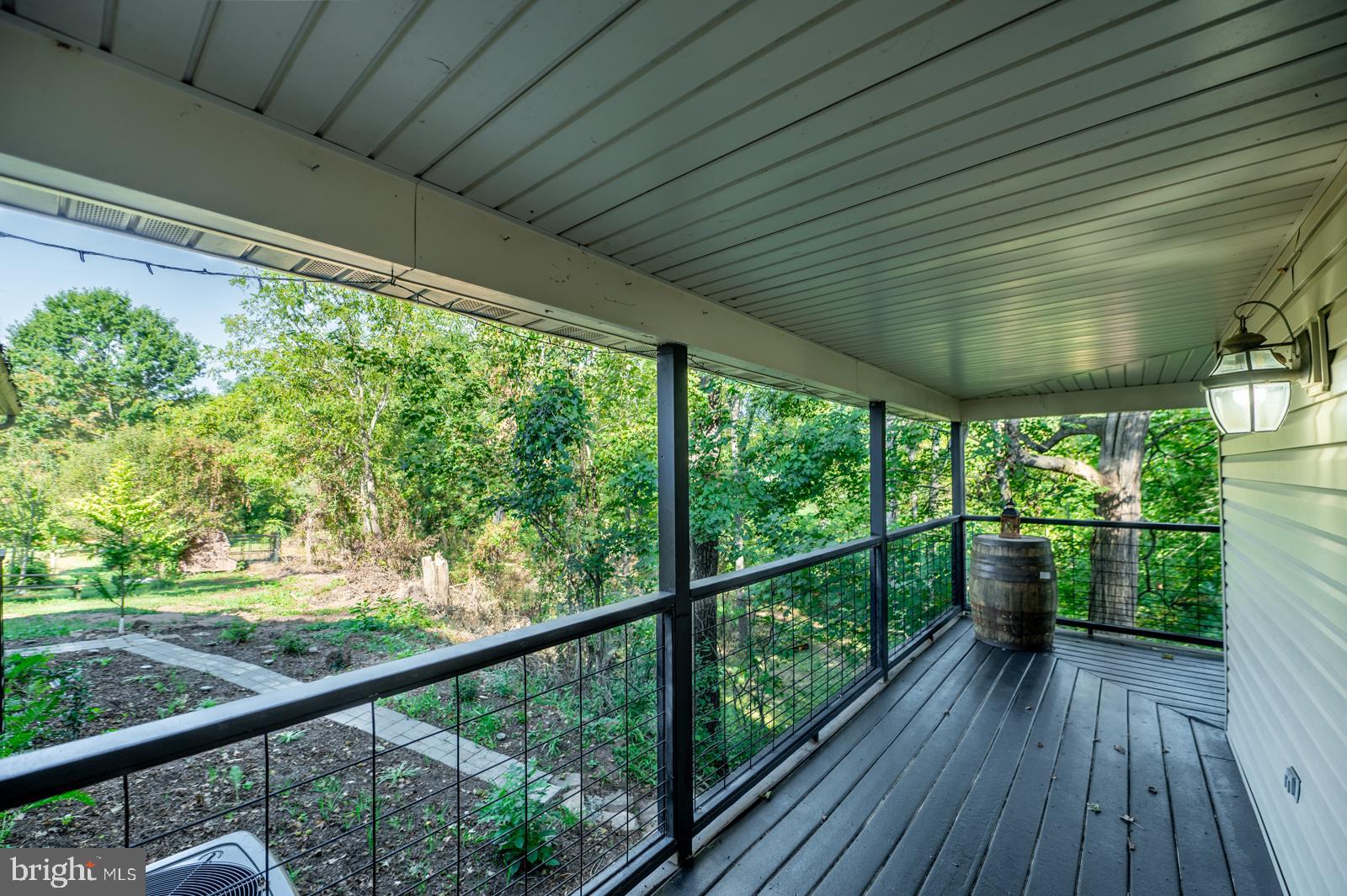 WINDING CREEK ESTS - Residential