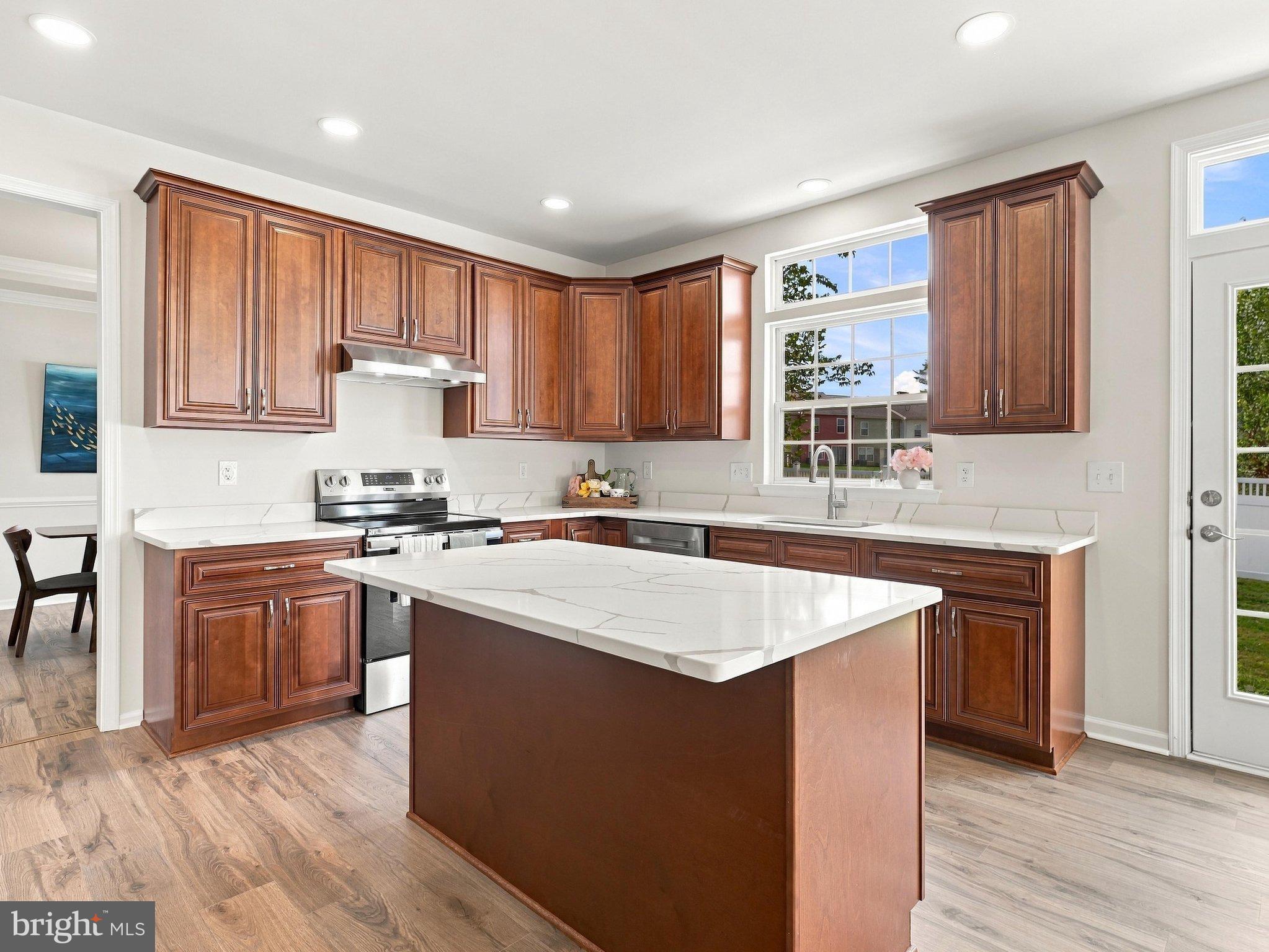 185 RICHWOOD HALL ROAD