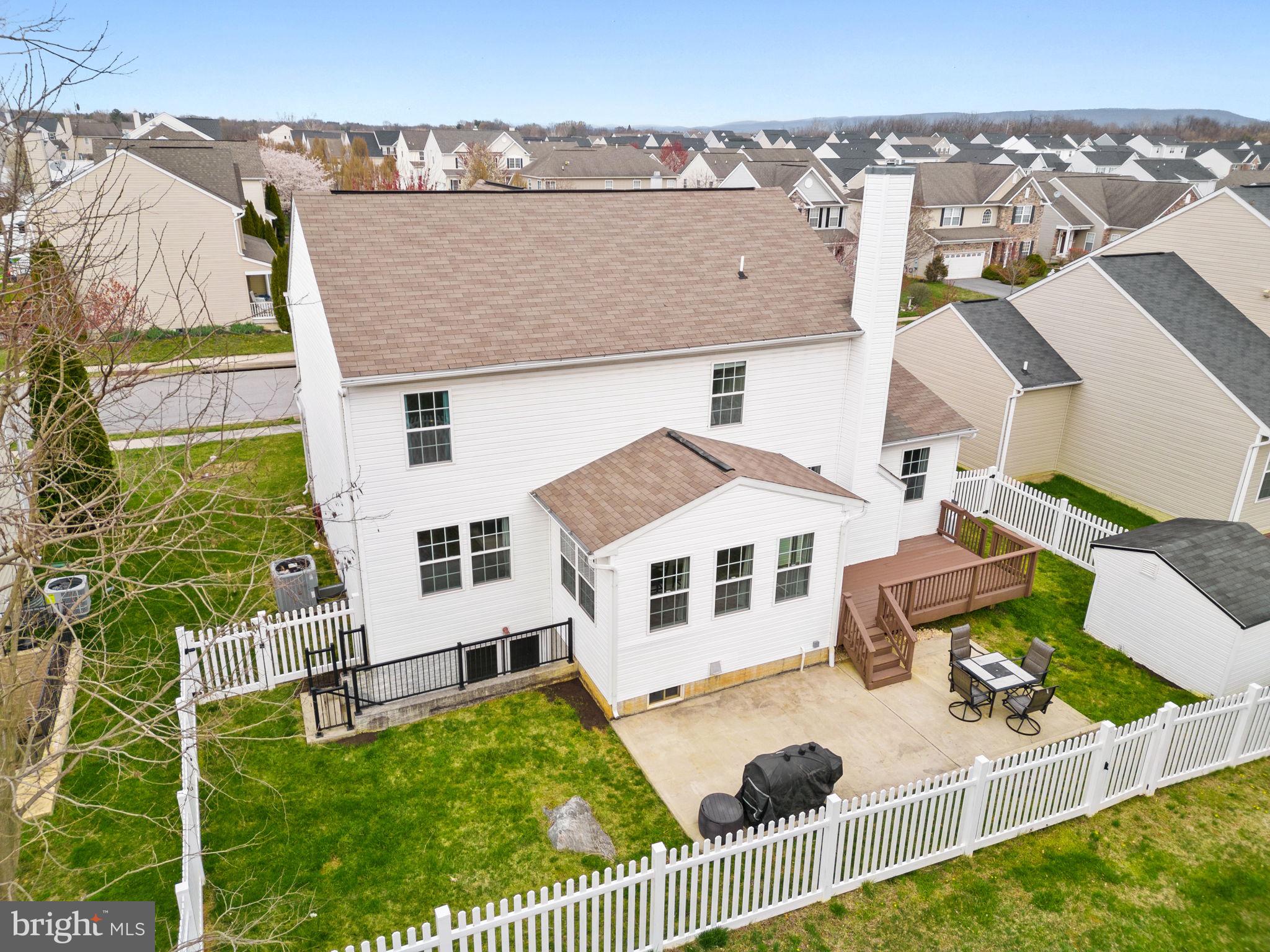 SHENANDOAH SPRINGS - Residential