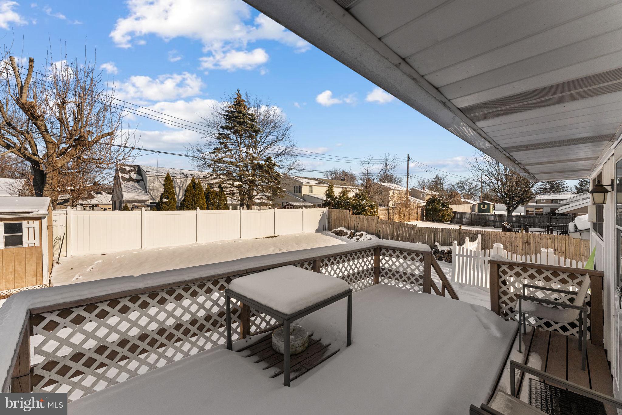 BROOKFIELD - Residential