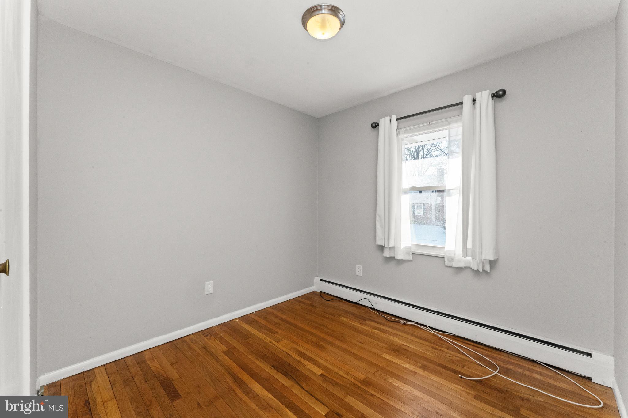 BROOKFIELD - Residential