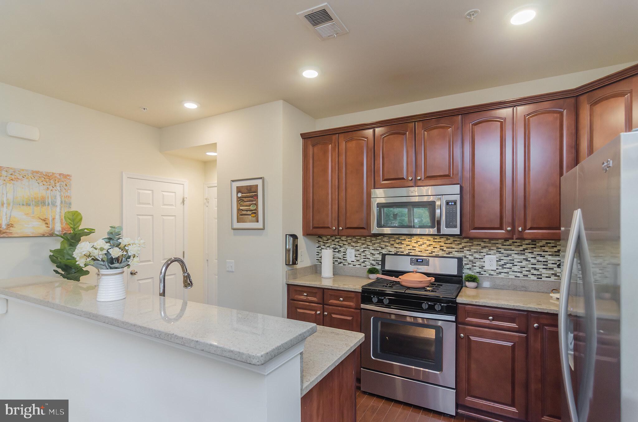 CROWN - Residential Lease