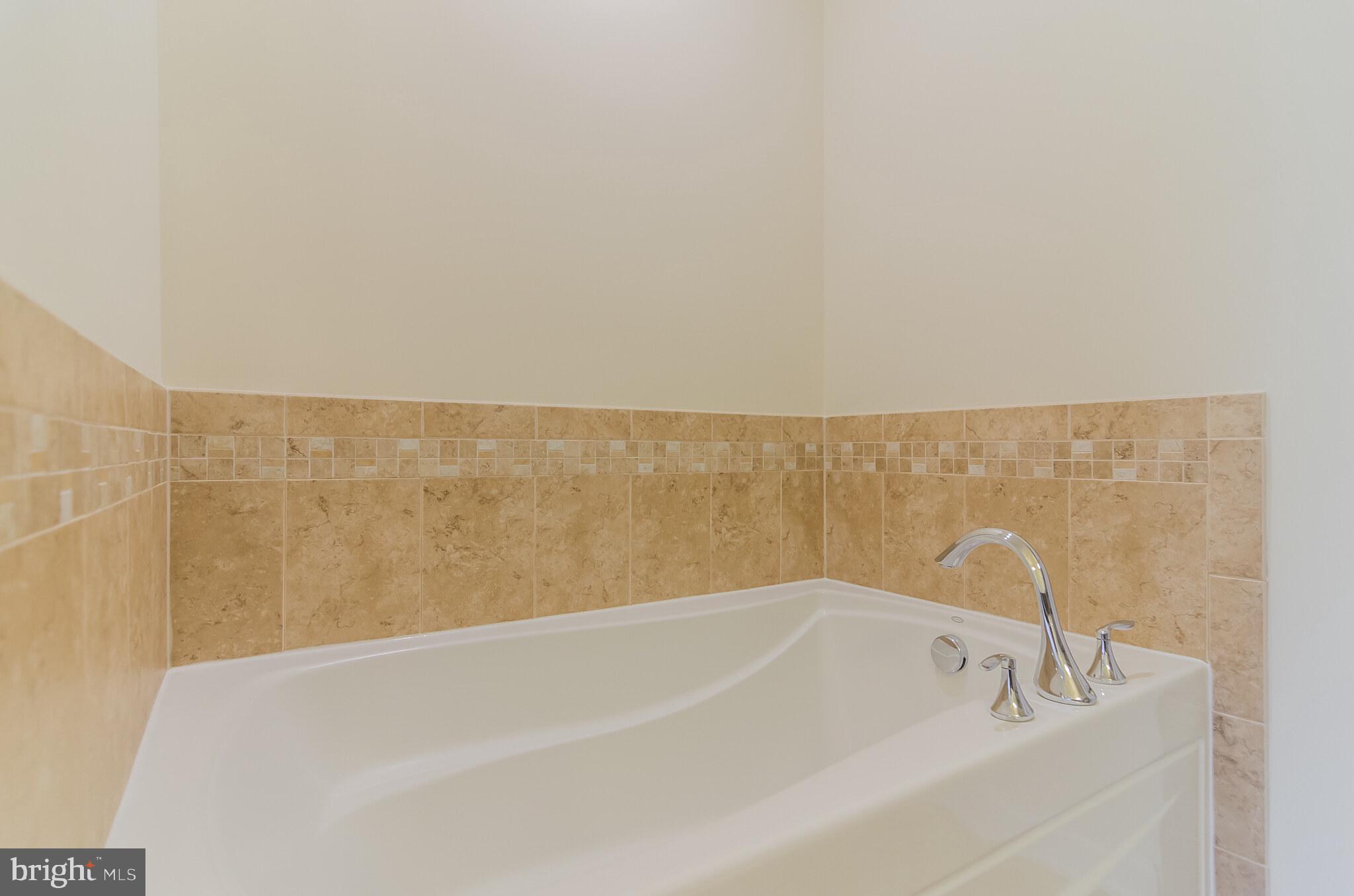 CROWN - Residential Lease