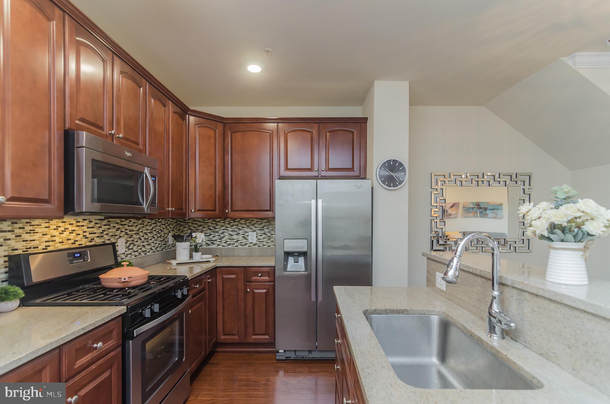 CROWN - Residential Lease