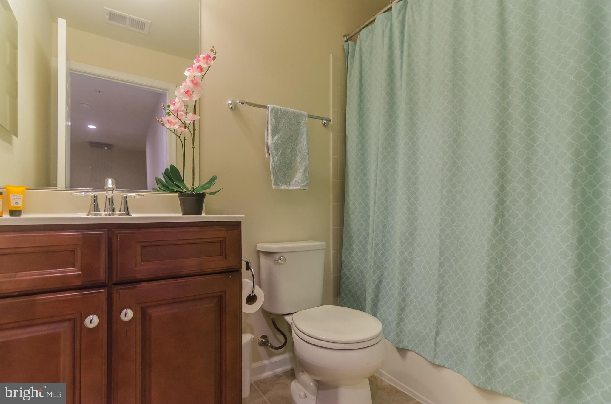 CROWN - Residential Lease