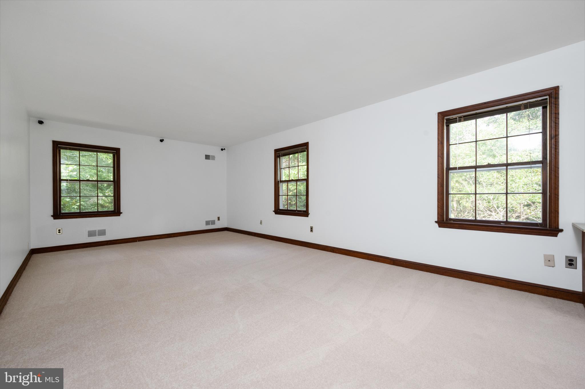 SPRING VALLEY FOREST - Residential