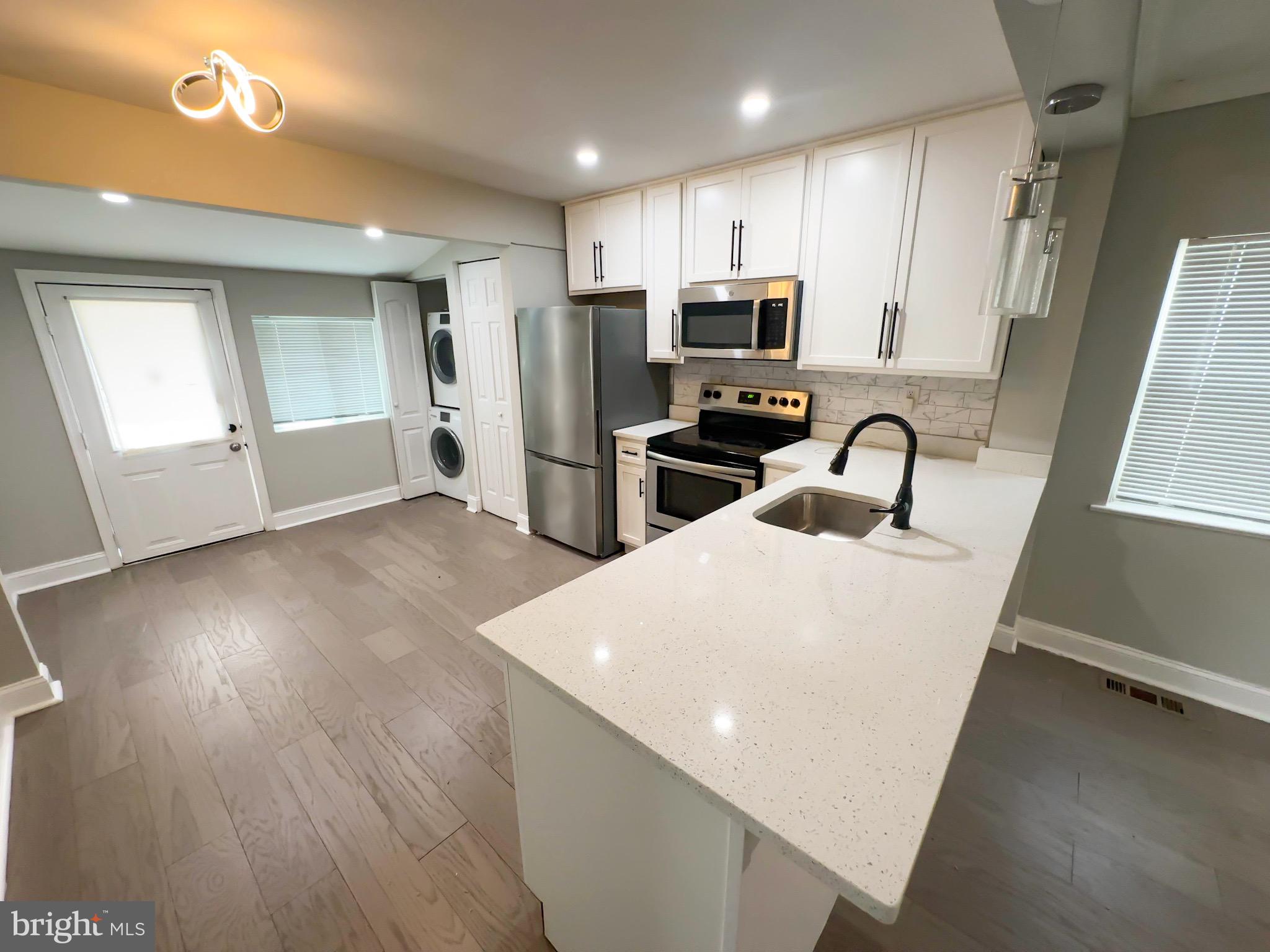 LITTLE WASHINGTON - Residential