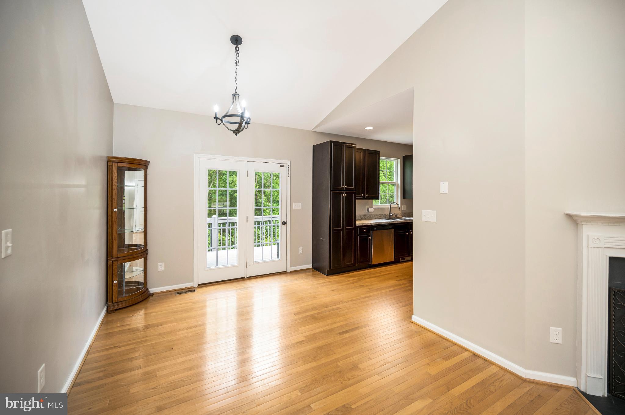 DOUBLE SPRING ESTATES - Residential