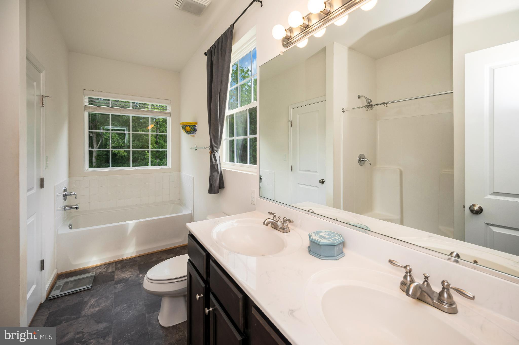 DOUBLE SPRING ESTATES - Residential