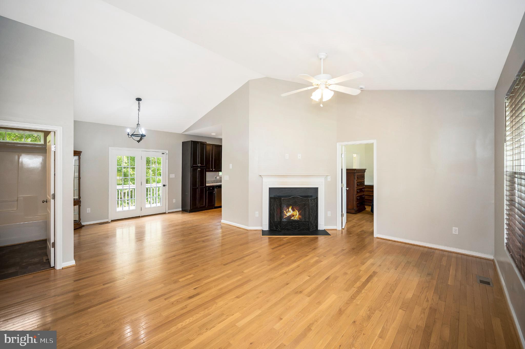 DOUBLE SPRING ESTATES - Residential