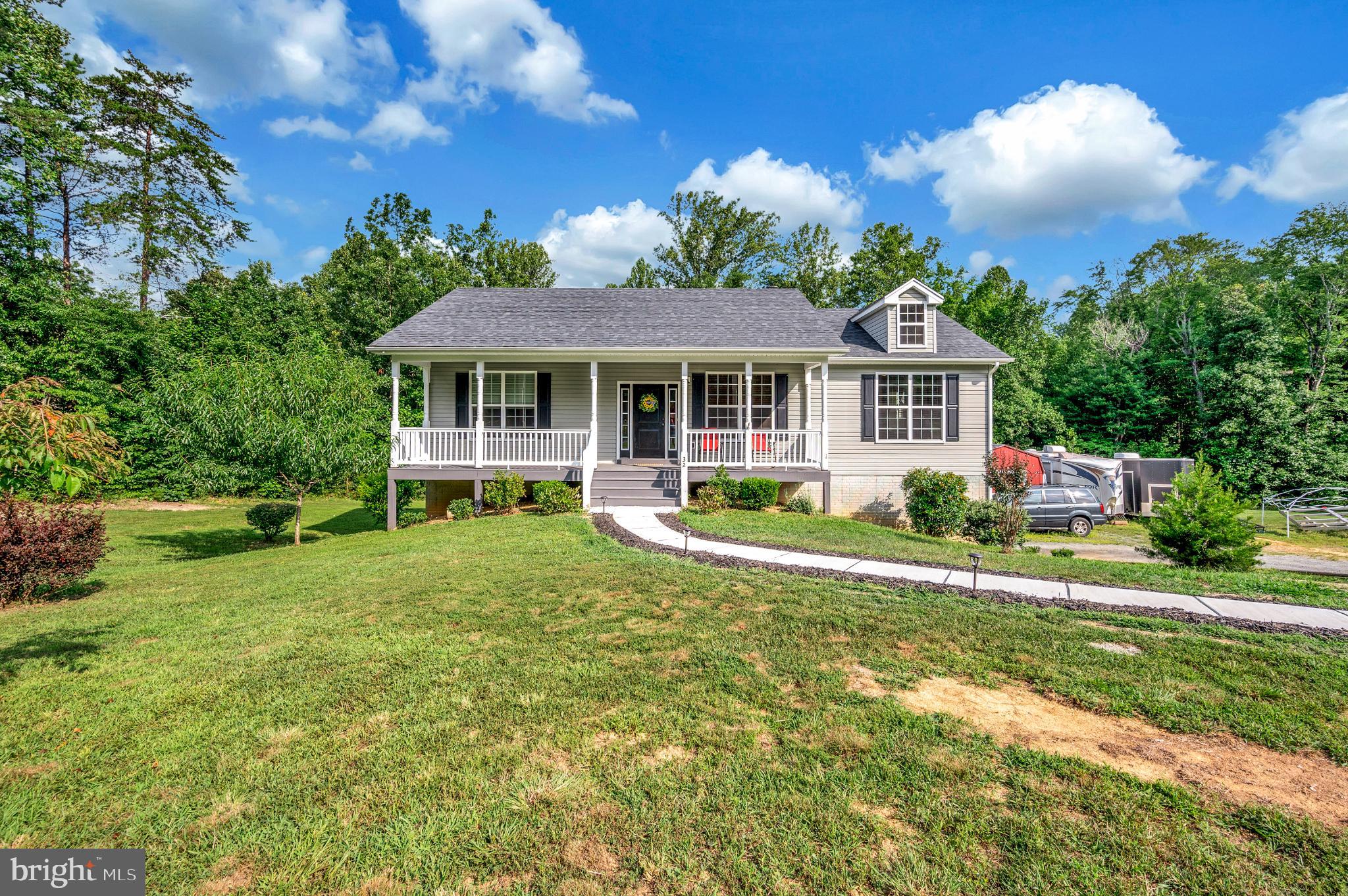 DOUBLE SPRING ESTATES - Residential