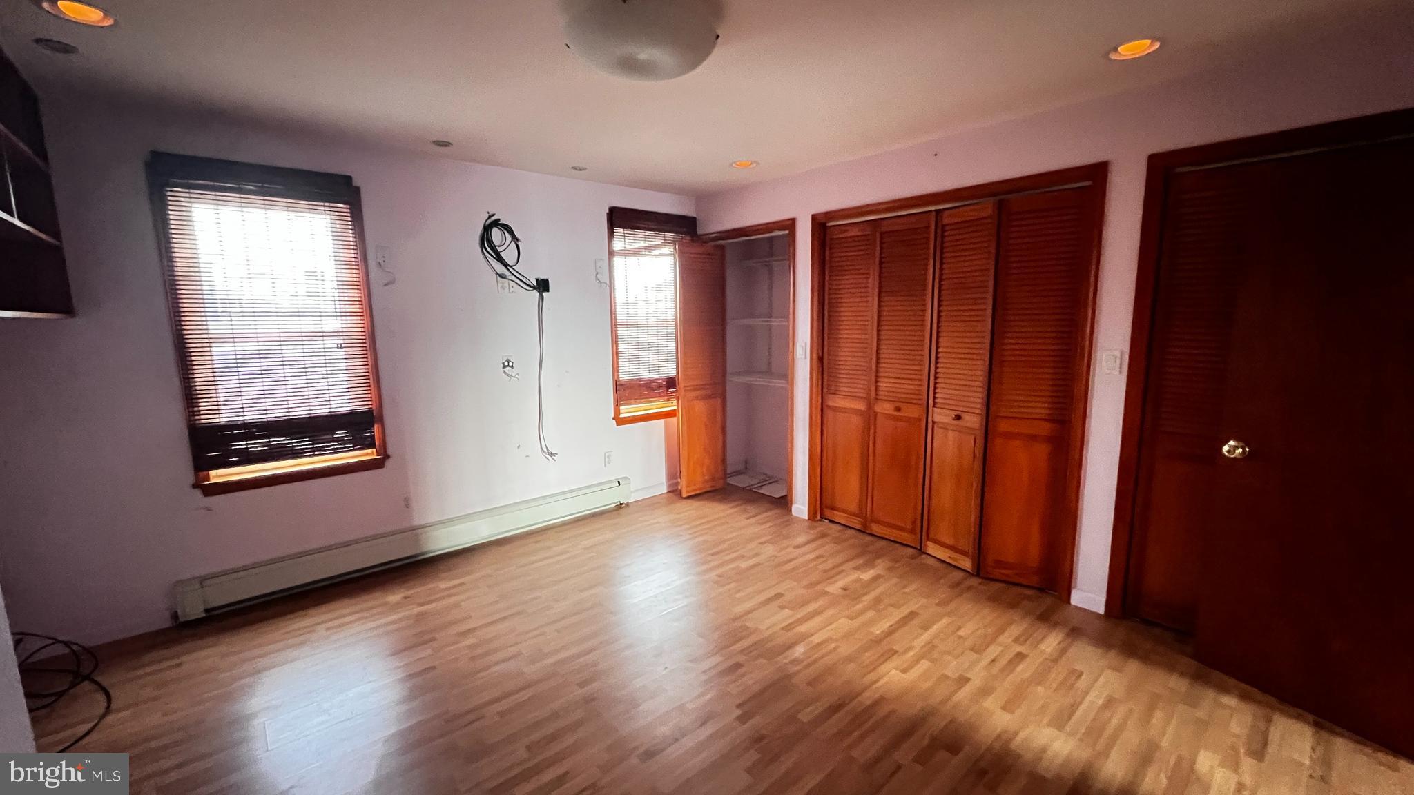 PHILADELPHIA - Residential