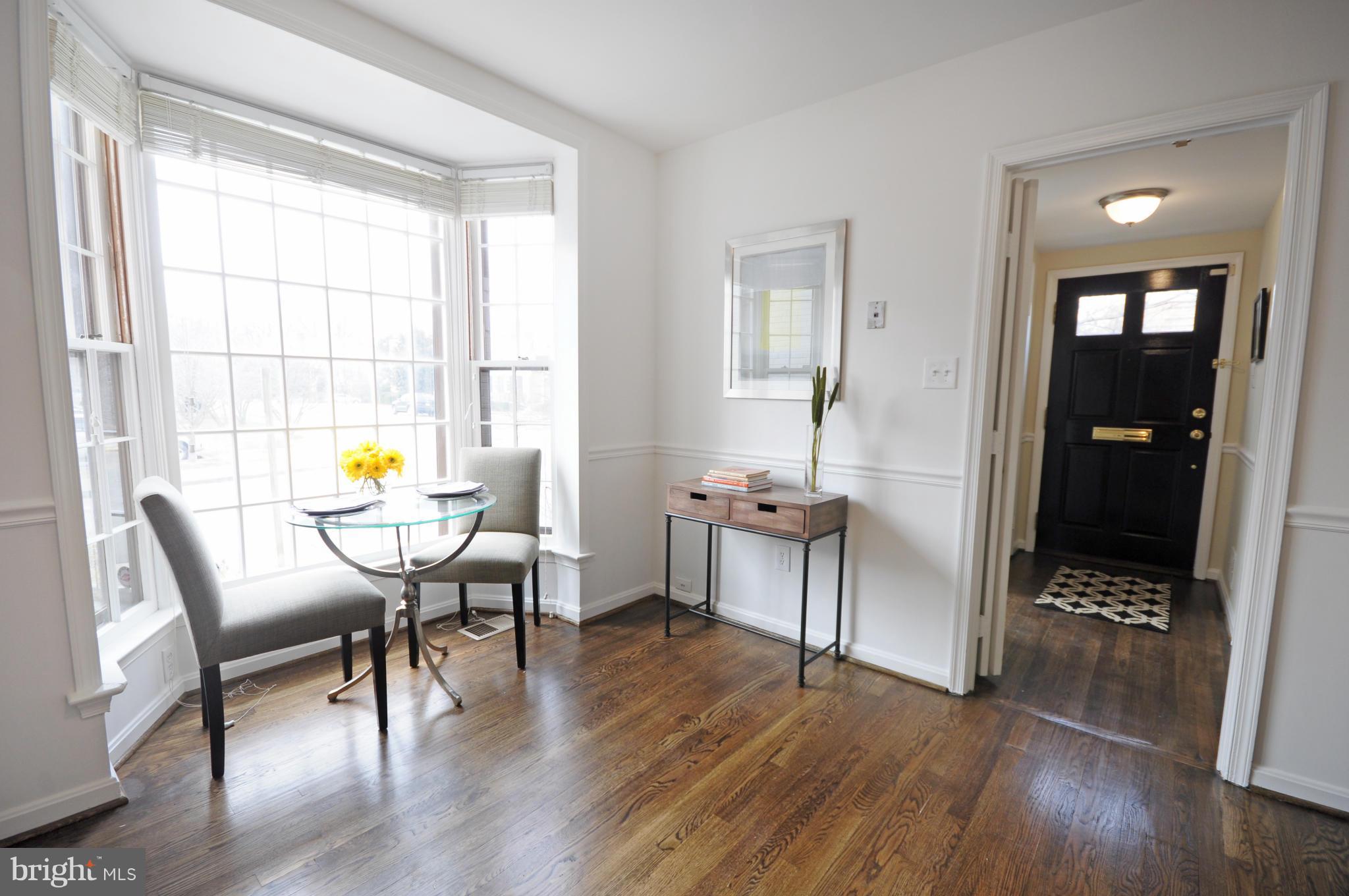 KINGS MANOR TOWNE HOUSES - Residential