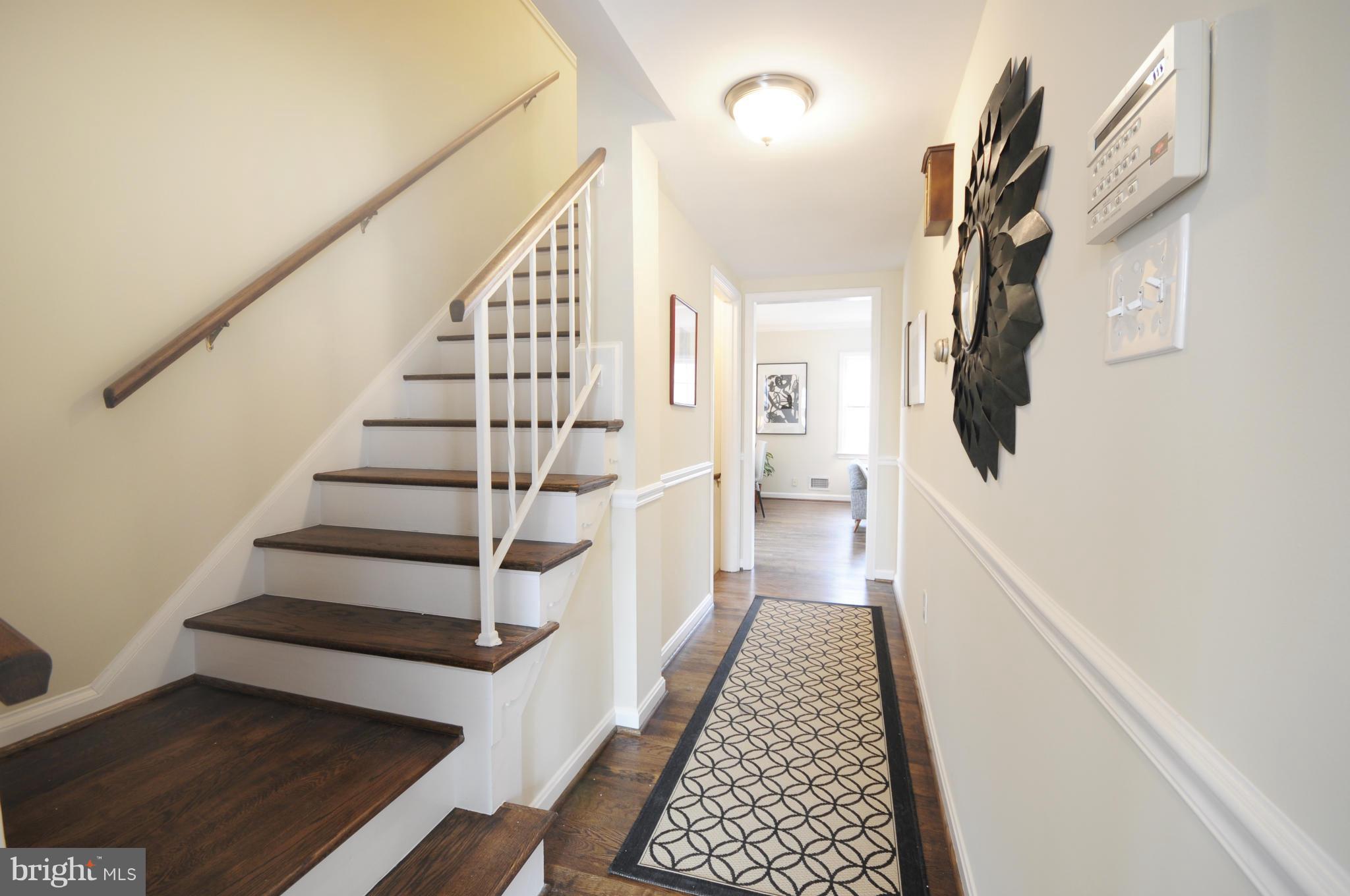 KINGS MANOR TOWNE HOUSES - Residential