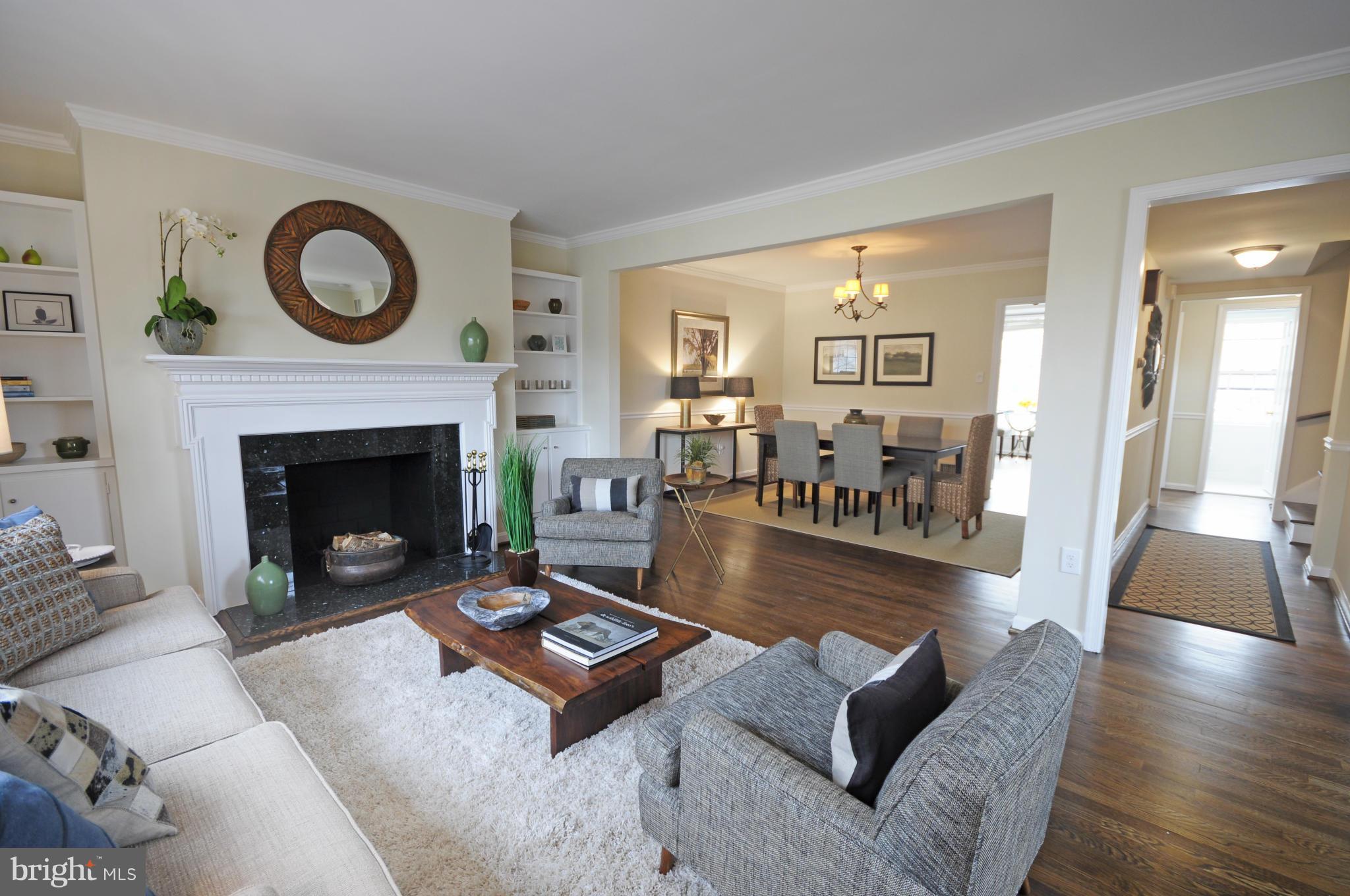 KINGS MANOR TOWNE HOUSES - Residential