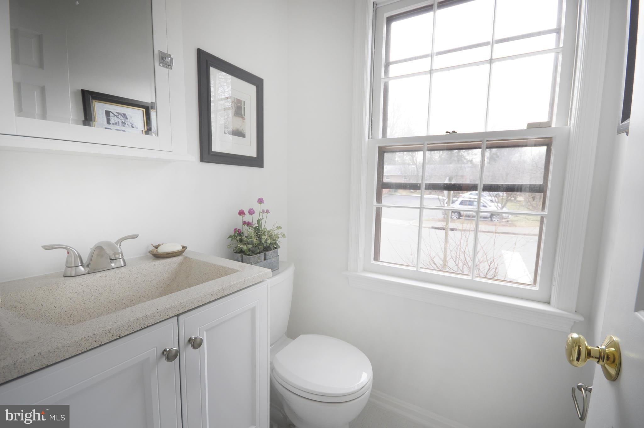 KINGS MANOR TOWNE HOUSES - Residential