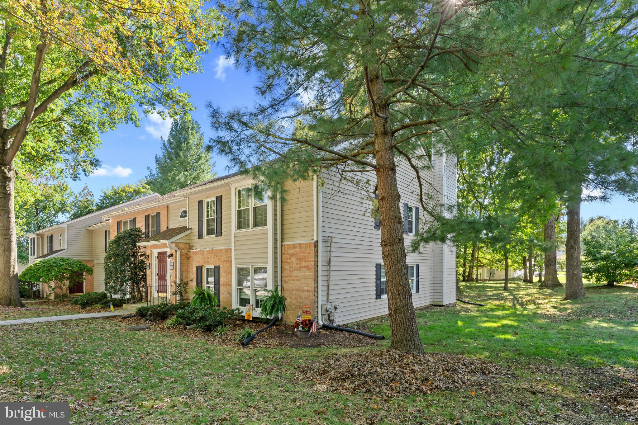 1802 N GLEN DRIVE 1802
