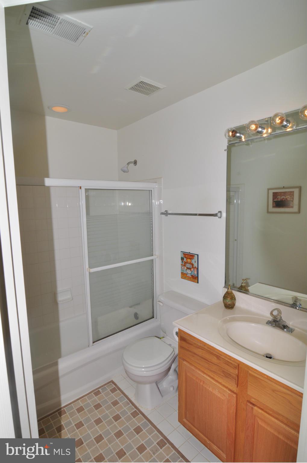 GUNSTON CORNER - Residential