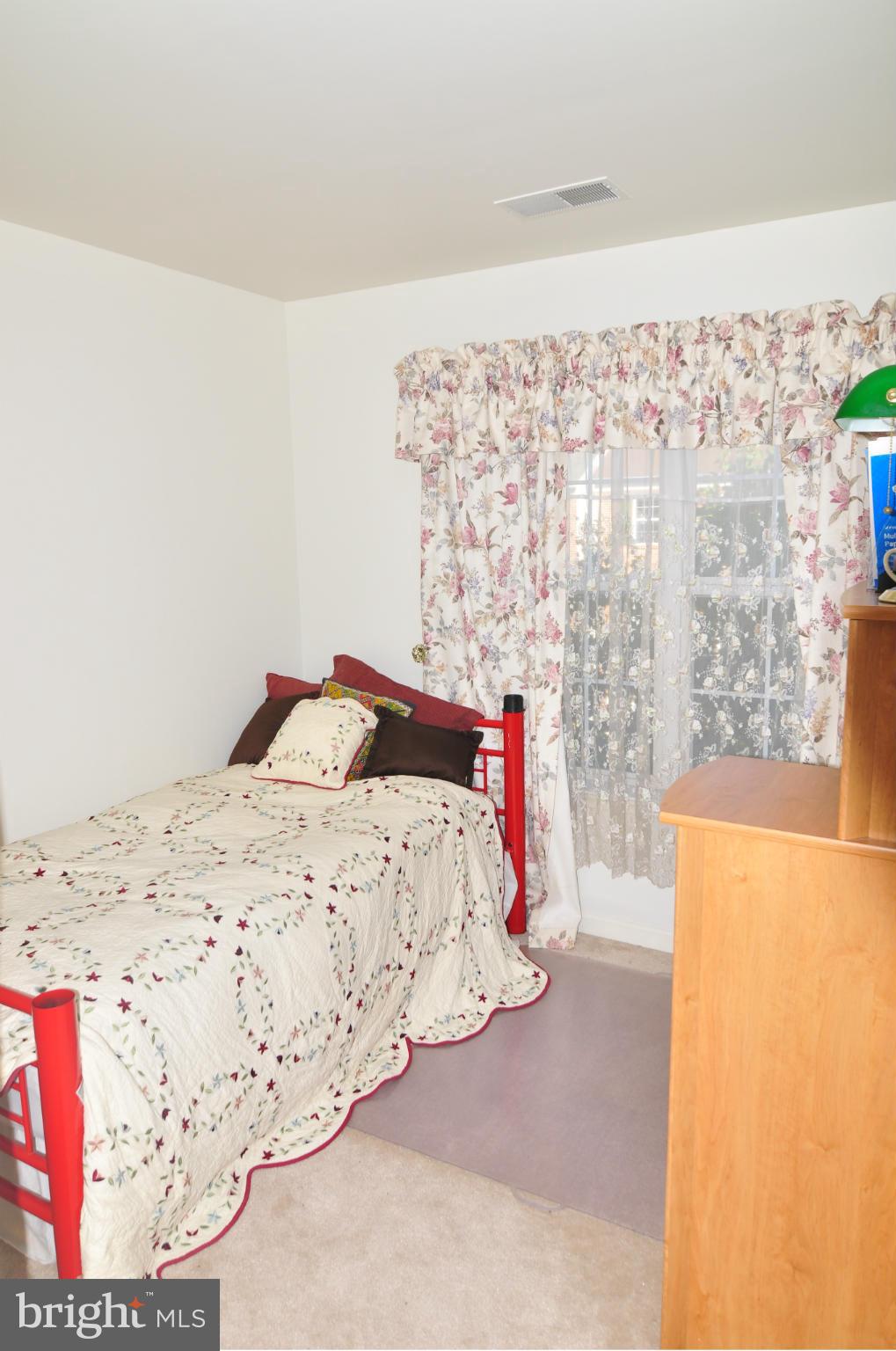 GUNSTON CORNER - Residential