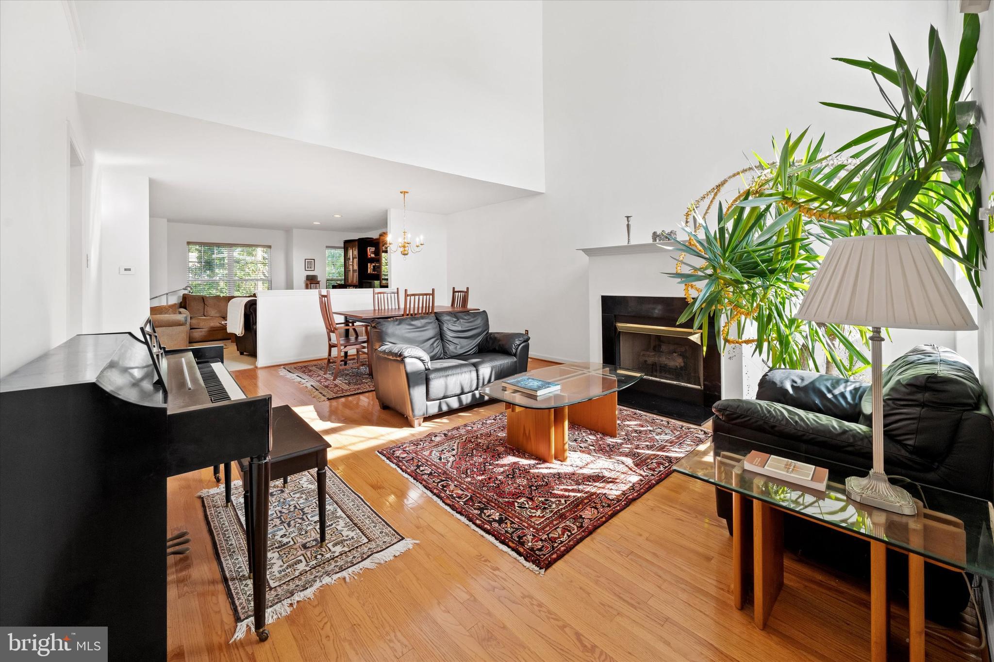 BIRMINGHAM HUNT - Residential