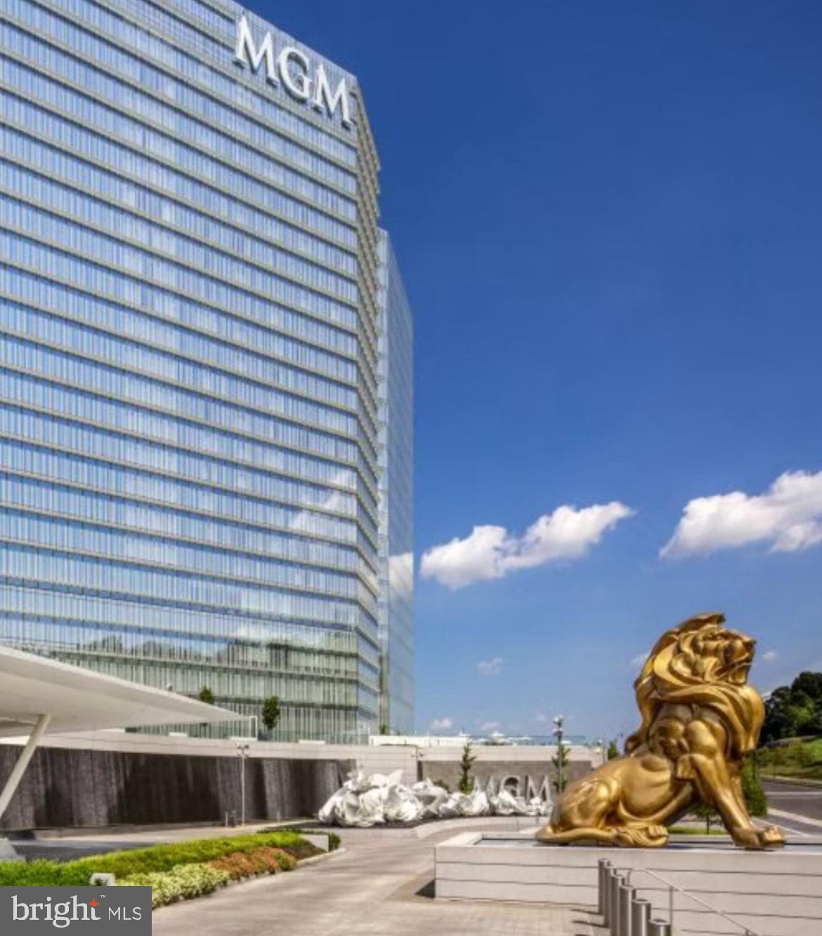 SUMMERWOOD-PLAT EIGHT> - Residential