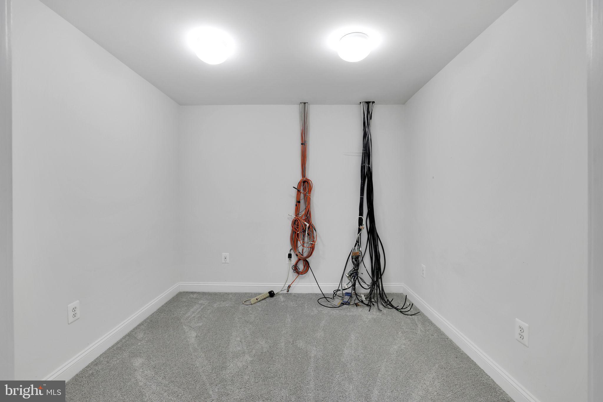 ARLINGWOOD - Residential