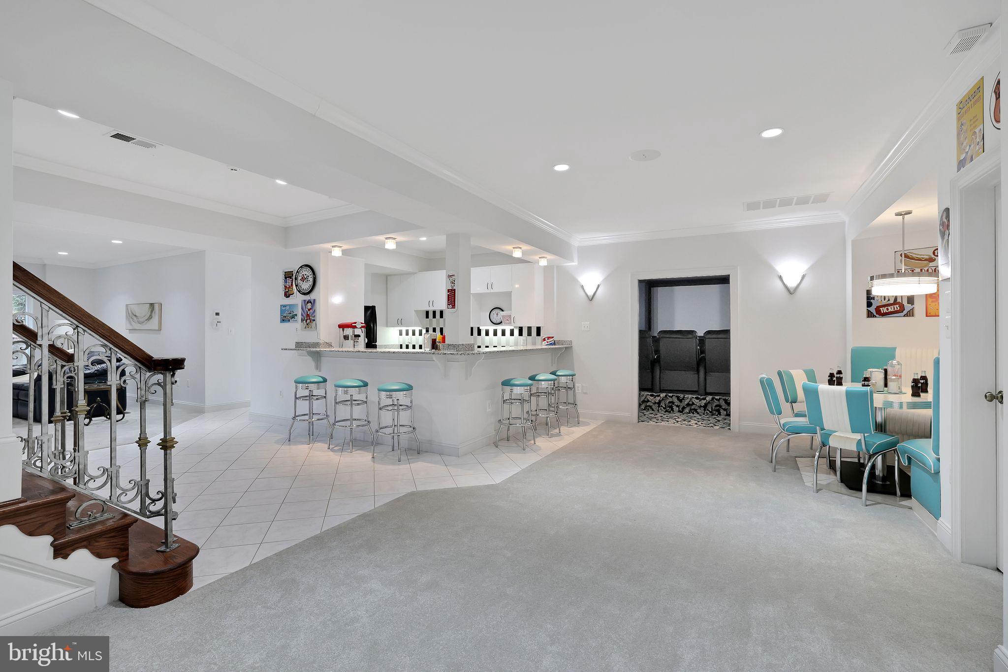 ARLINGWOOD - Residential