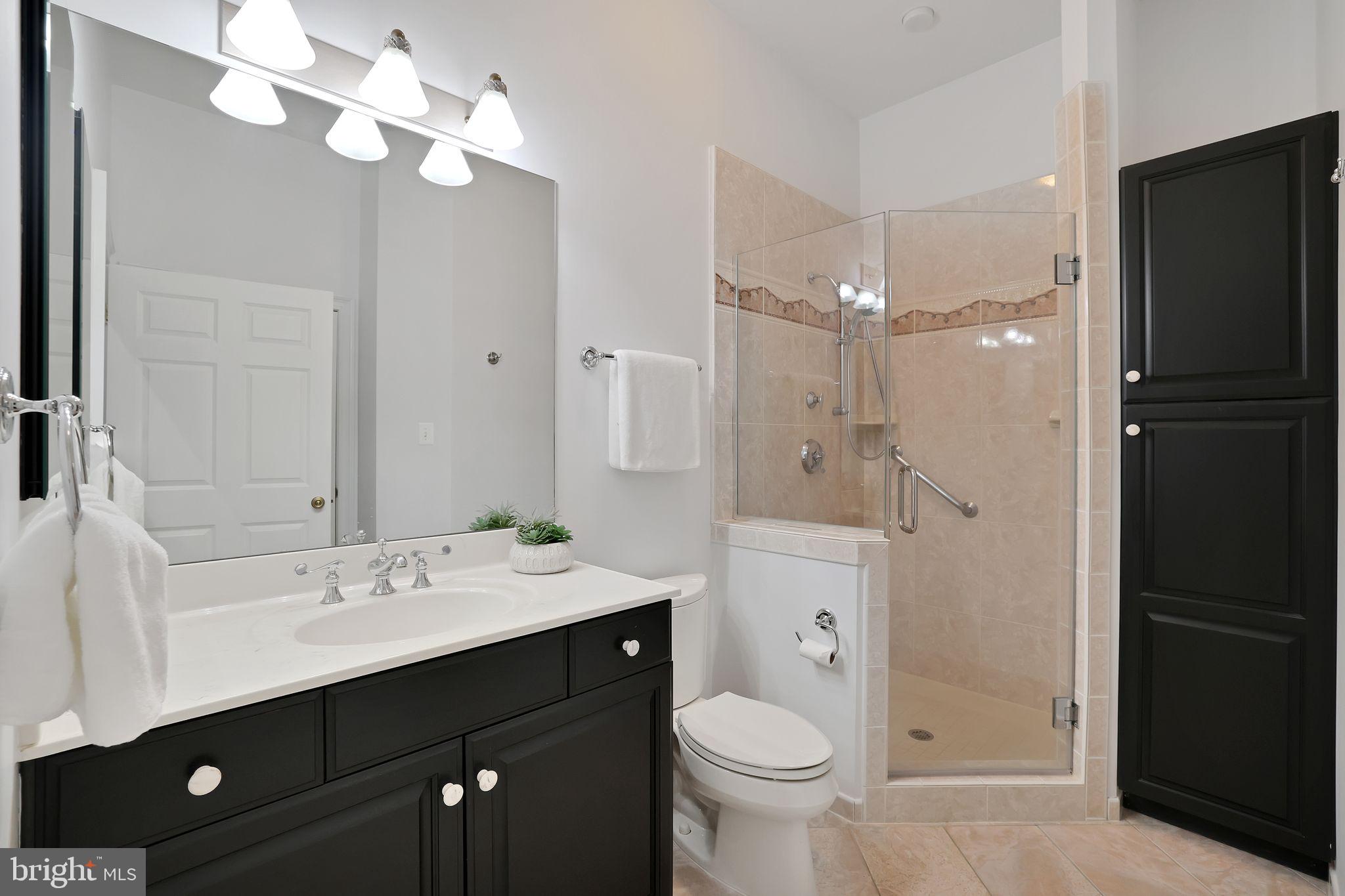 ARLINGWOOD - Residential